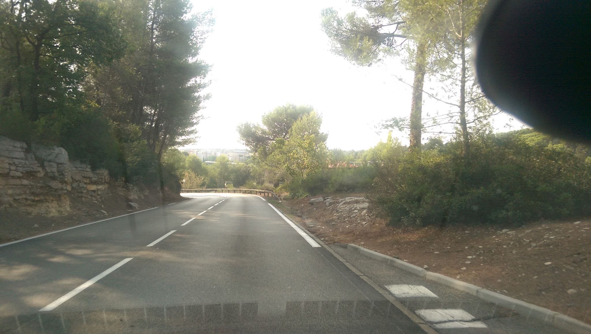 Street view near Golden Tulip Sophia Antipolis, Valbonne — © kumy (CC BY-SA · Mapillary)