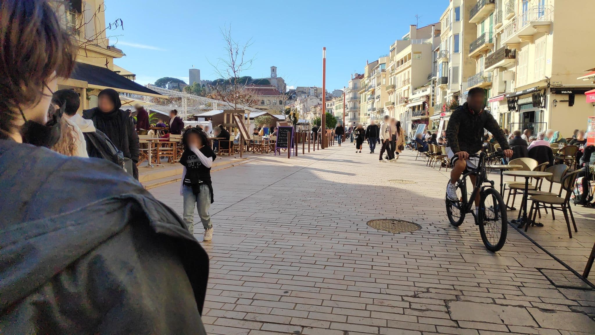 Street view near Citilet 4 & 5, Cannes — © marcuscalabresus (CC BY-SA · Mapillary)