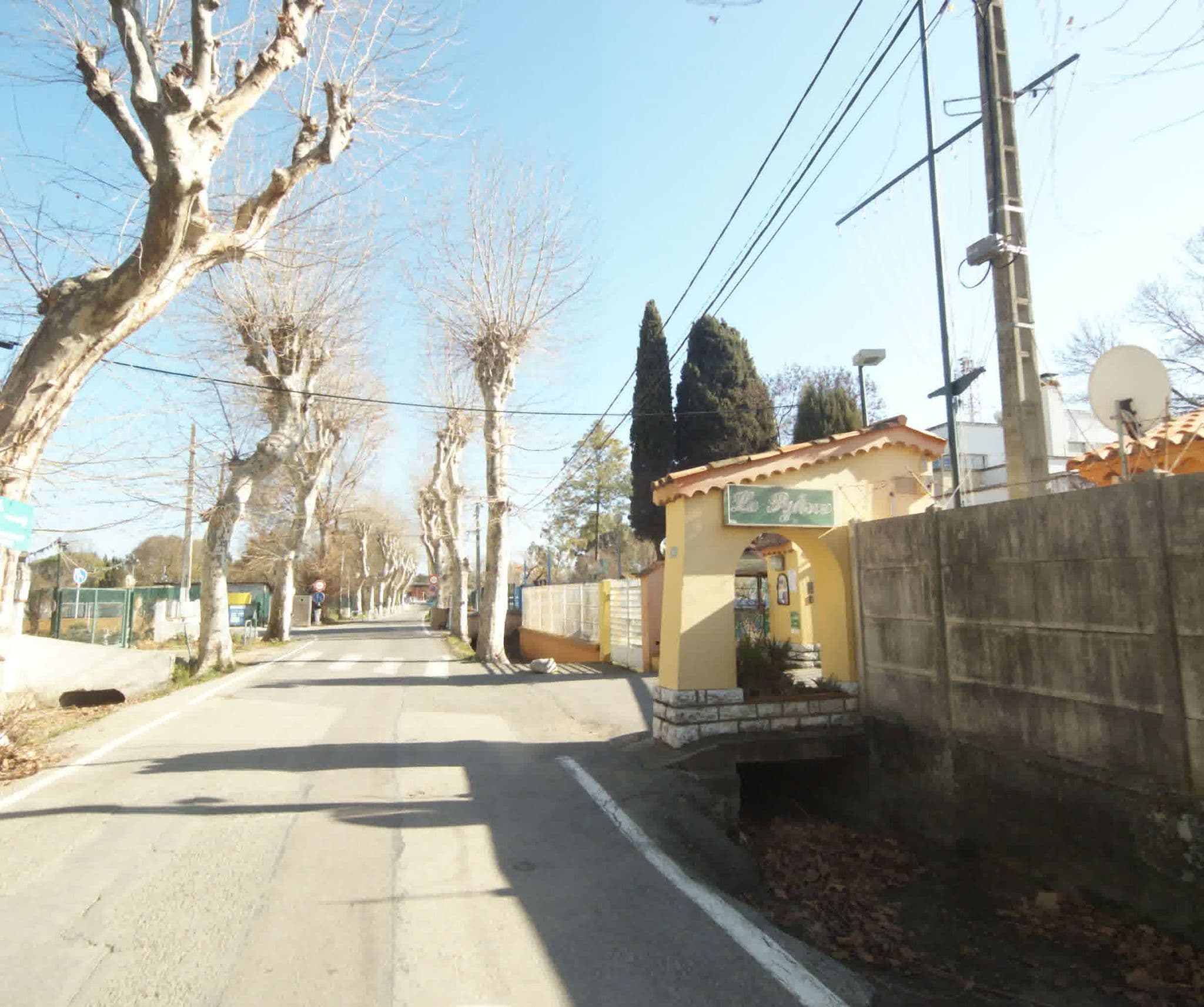 Street view near Aigue Marine, Biot — © sogefi (CC BY-SA · Mapillary)