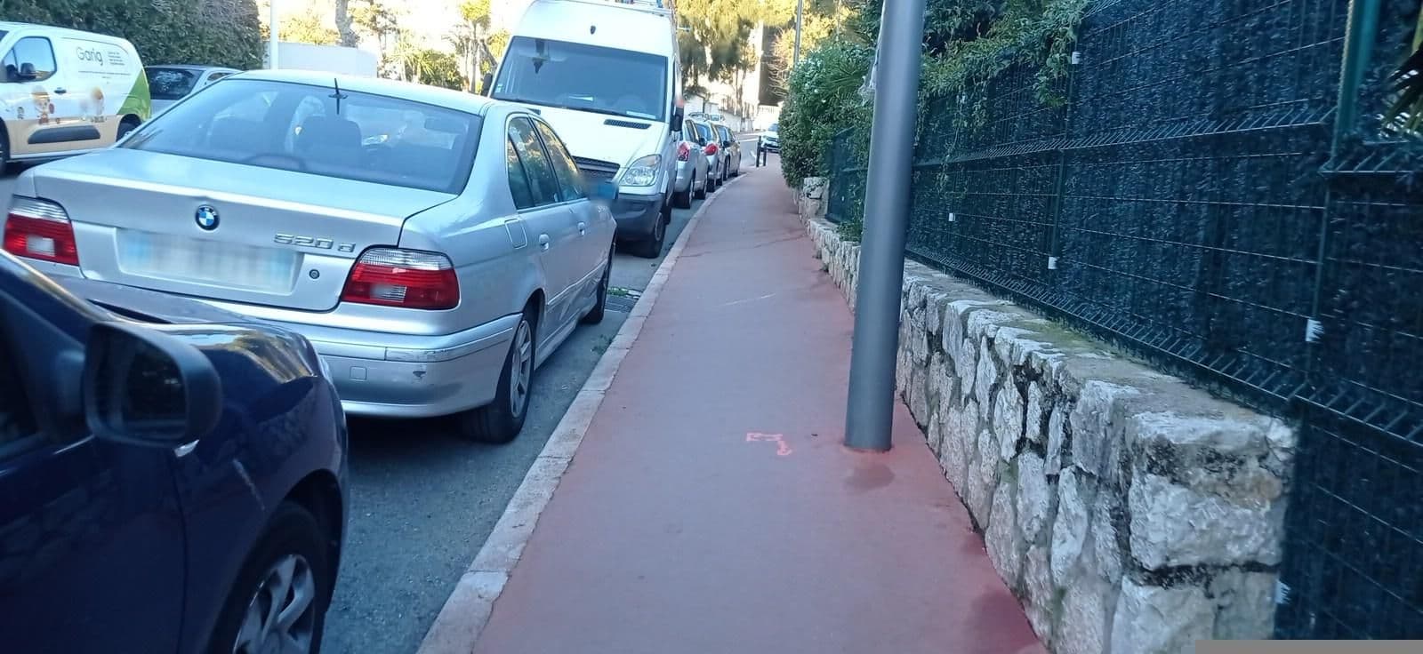 Street view near Parc Eugénie, Le Cannet — © Sanchezbabs (CC BY-SA · Mapillary)