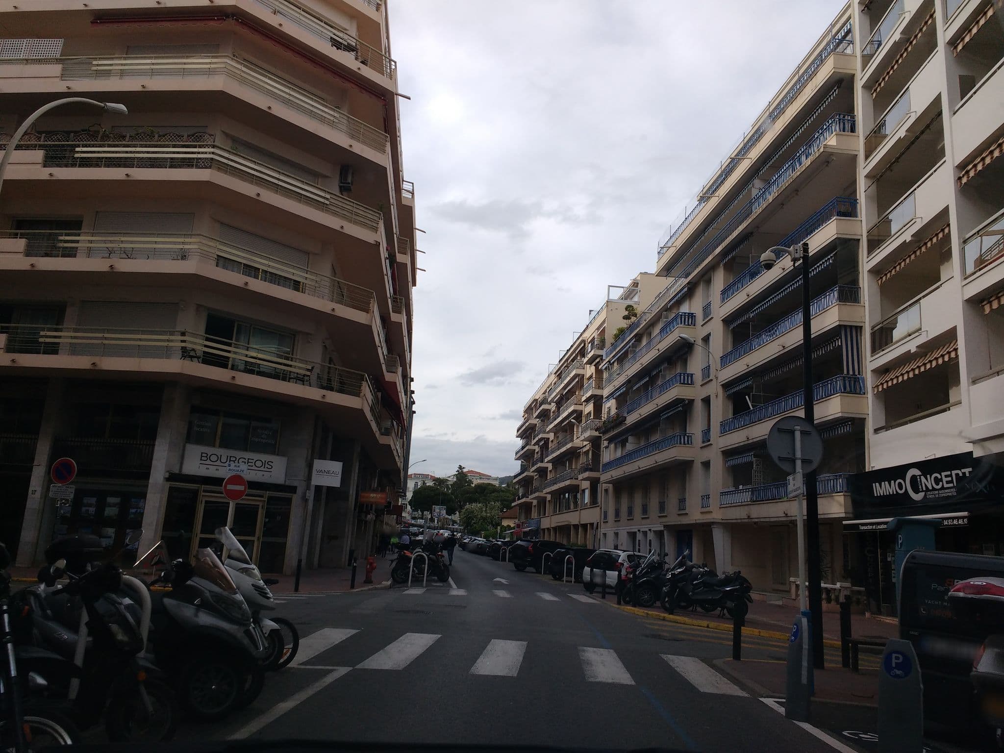 Street view near Le Colony, Cannes — © thetornado76 (CC BY-SA · Mapillary)