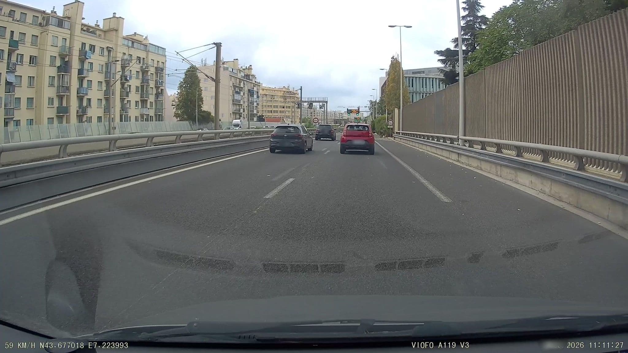 Street view near Villa Maryluna, La Californie — © aSaWaWa (CC BY-SA · Mapillary)