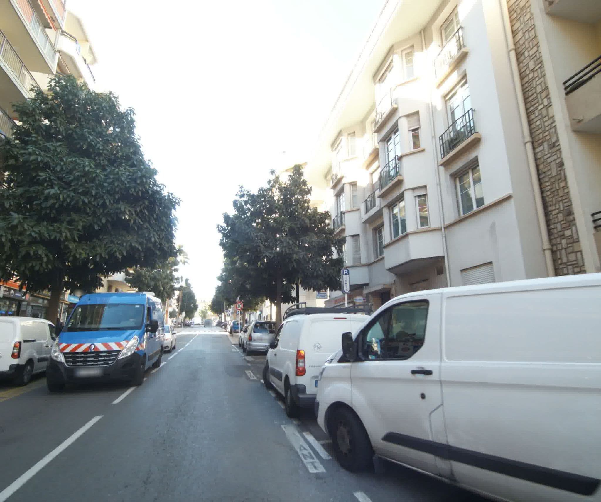 Street view near Le Mirador, Antibes — © sogefi (CC BY-SA · Mapillary)