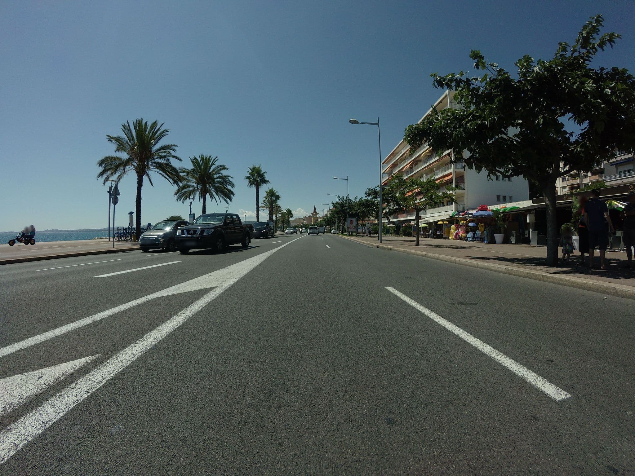 Street view near Palais de la Mer, Cagnes-sur-Mer — © jesolem (CC BY-SA · Mapillary)