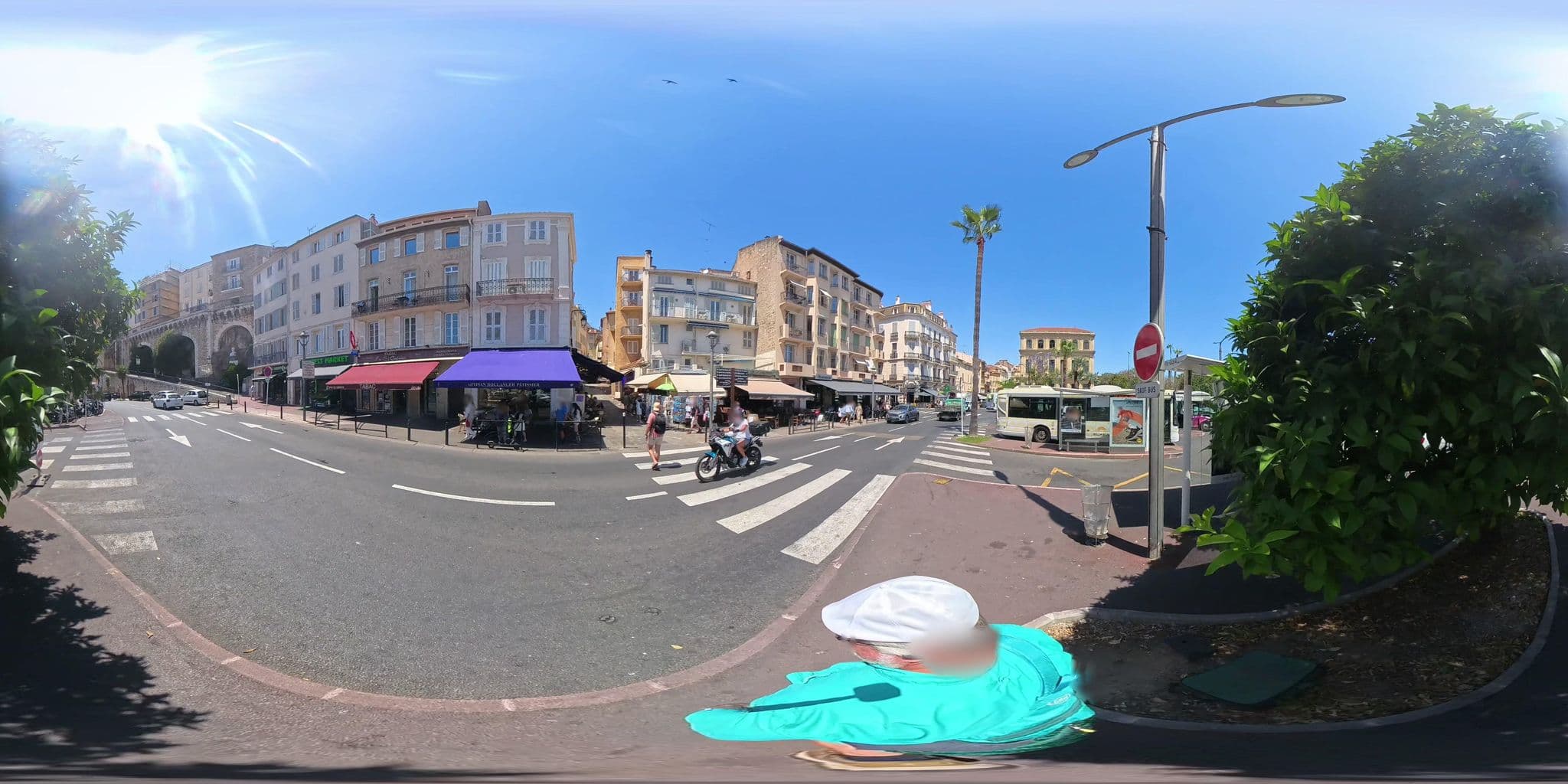 Street view near Maracuja YourHostHelper, Cannes — © graharg (CC BY-SA · Mapillary)