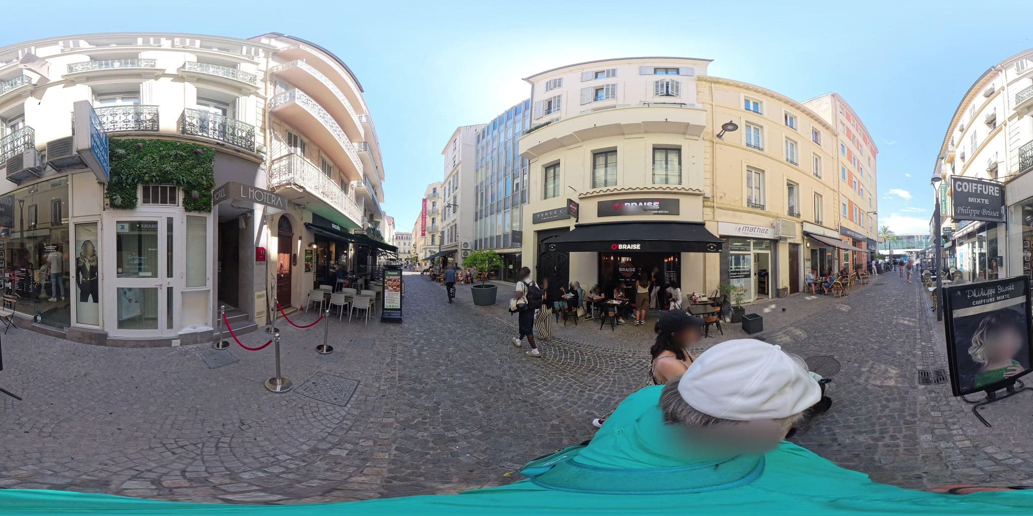 Street view near Chambre d'Hote Chez Betty, Cannes — © graharg (CC BY-SA · Mapillary)
