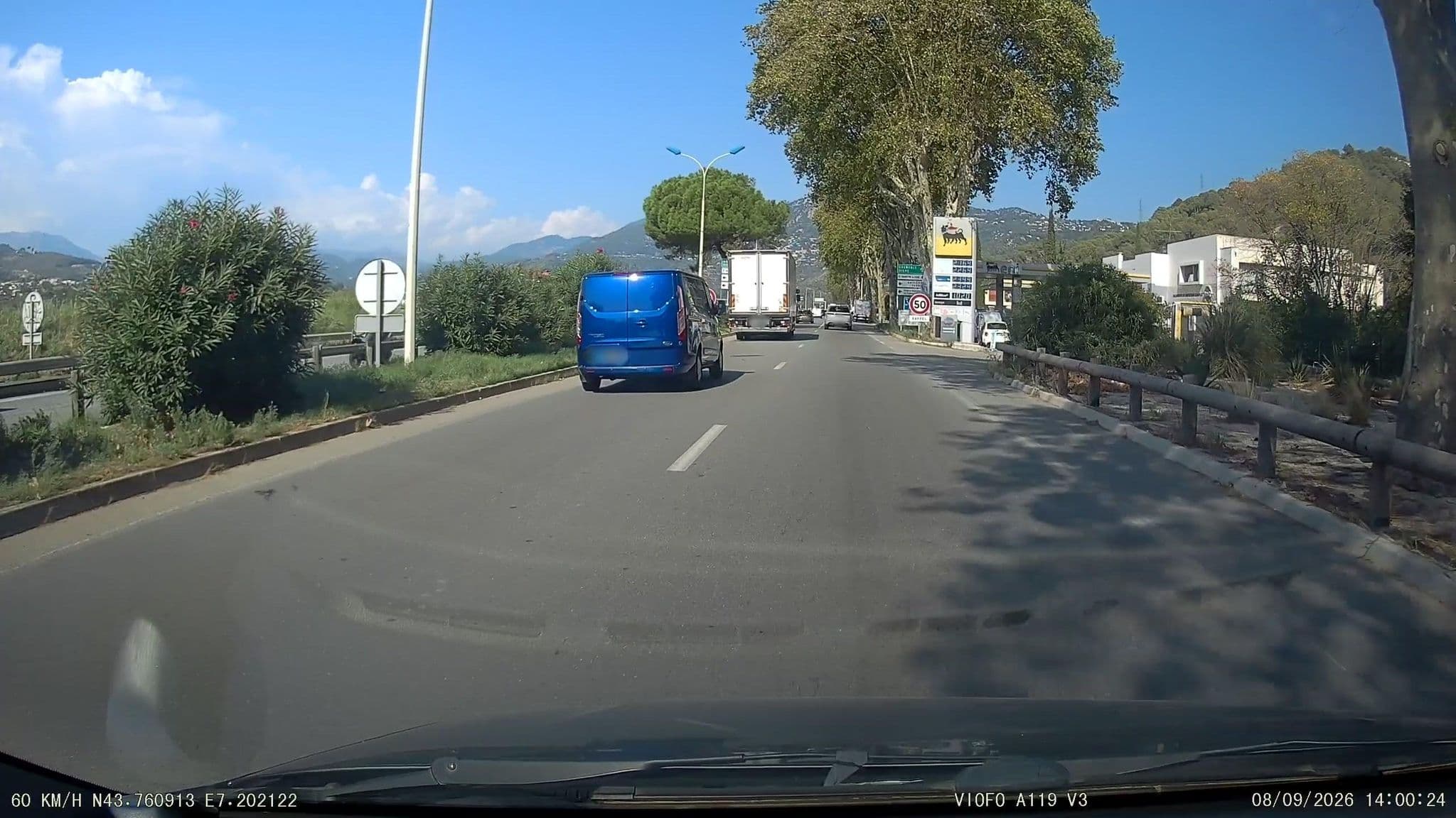 Street view near Auberge de la Manda, Colomars — © aSaWaWa (CC BY-SA · Mapillary)