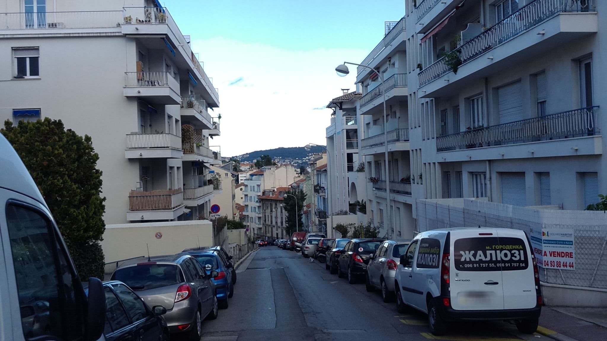 Street view near Moncalm, Magnan Beaumettes — © davidhrpa (CC BY-SA · Mapillary)
