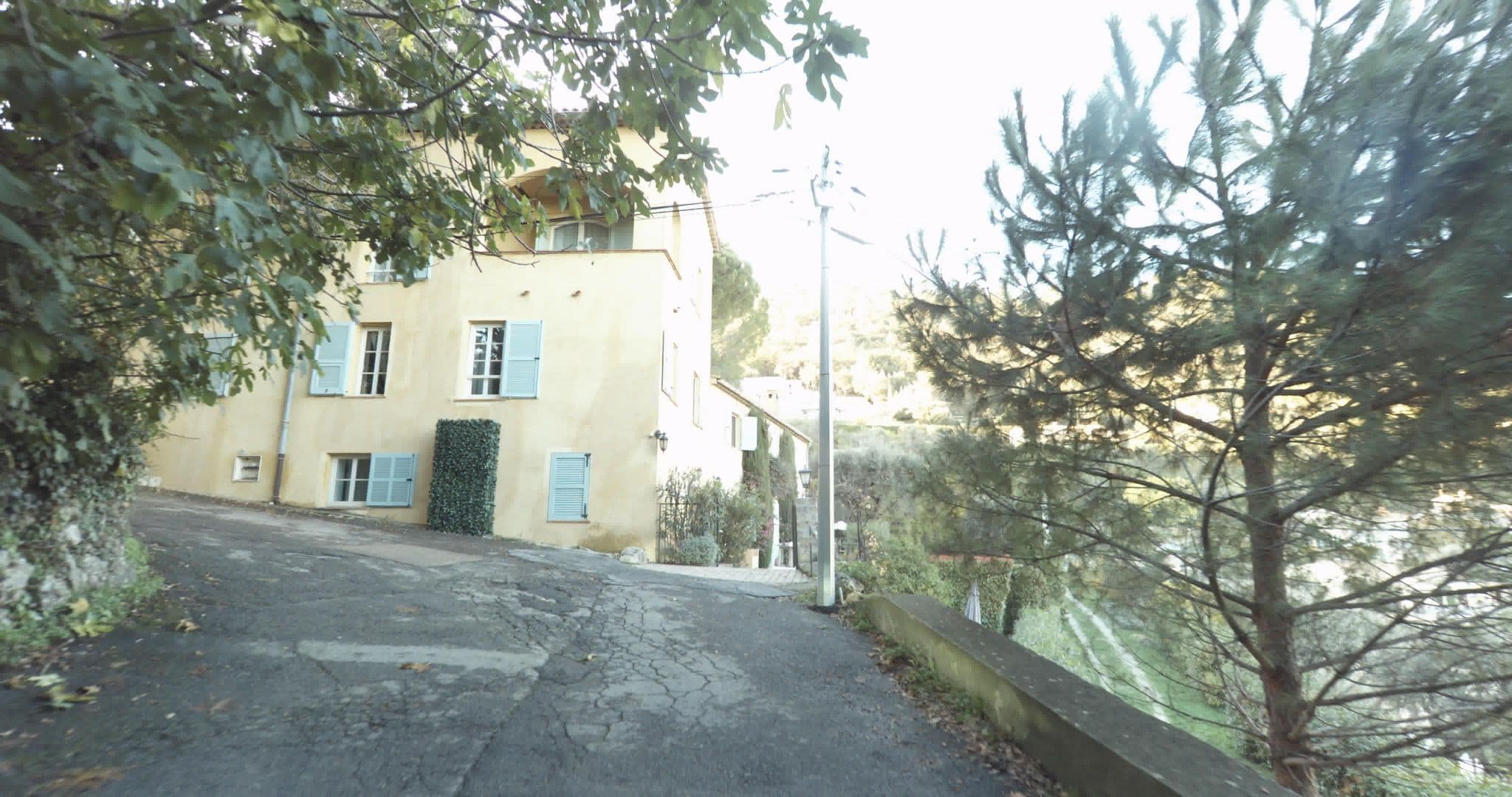 Street view near La Colline de Vence, Vence — © sogefi (CC BY-SA · Mapillary)