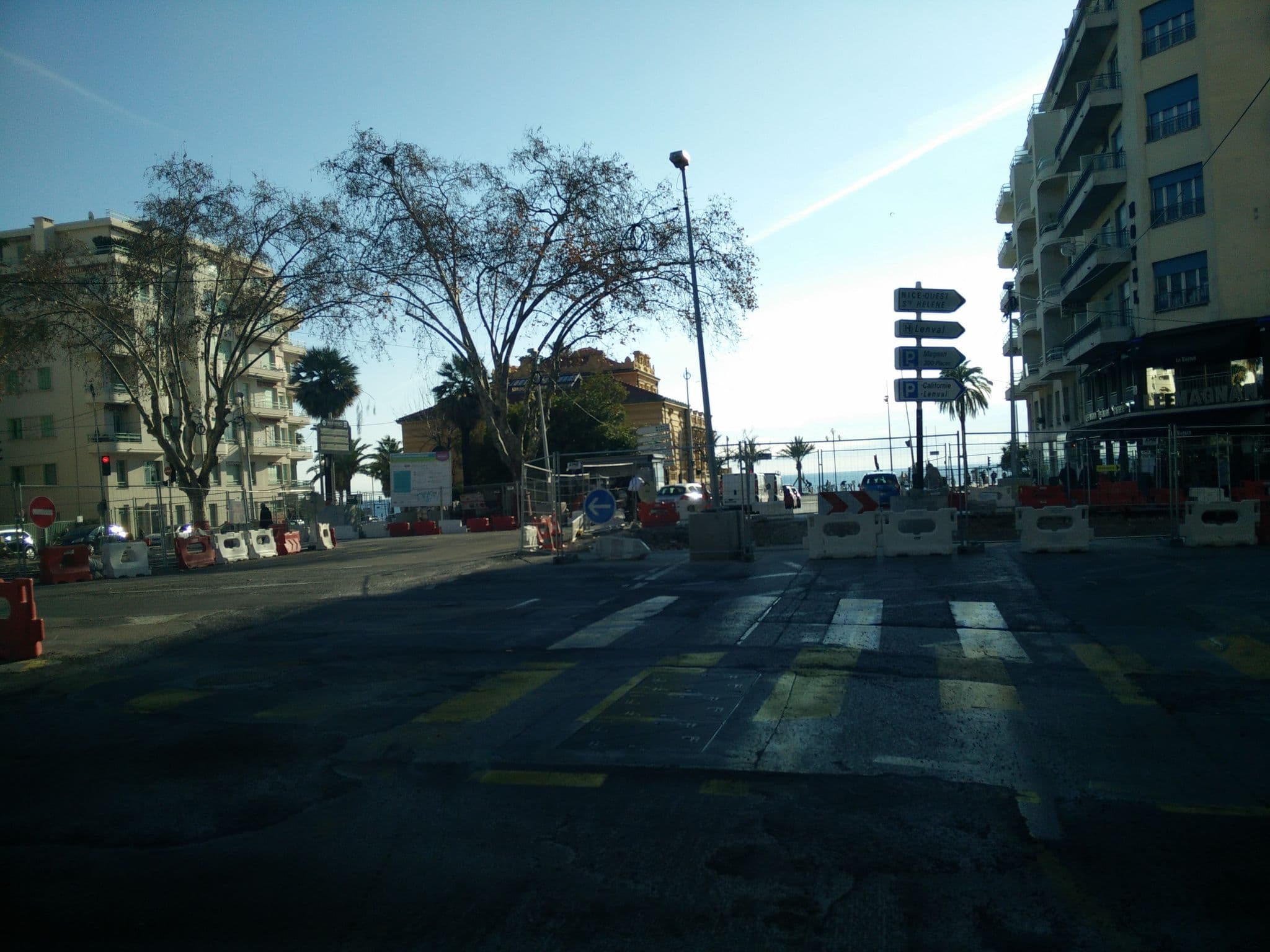 Street view near Californie Appartement, Magnan Beaumettes — © joostjakob (CC BY-SA · Mapillary)