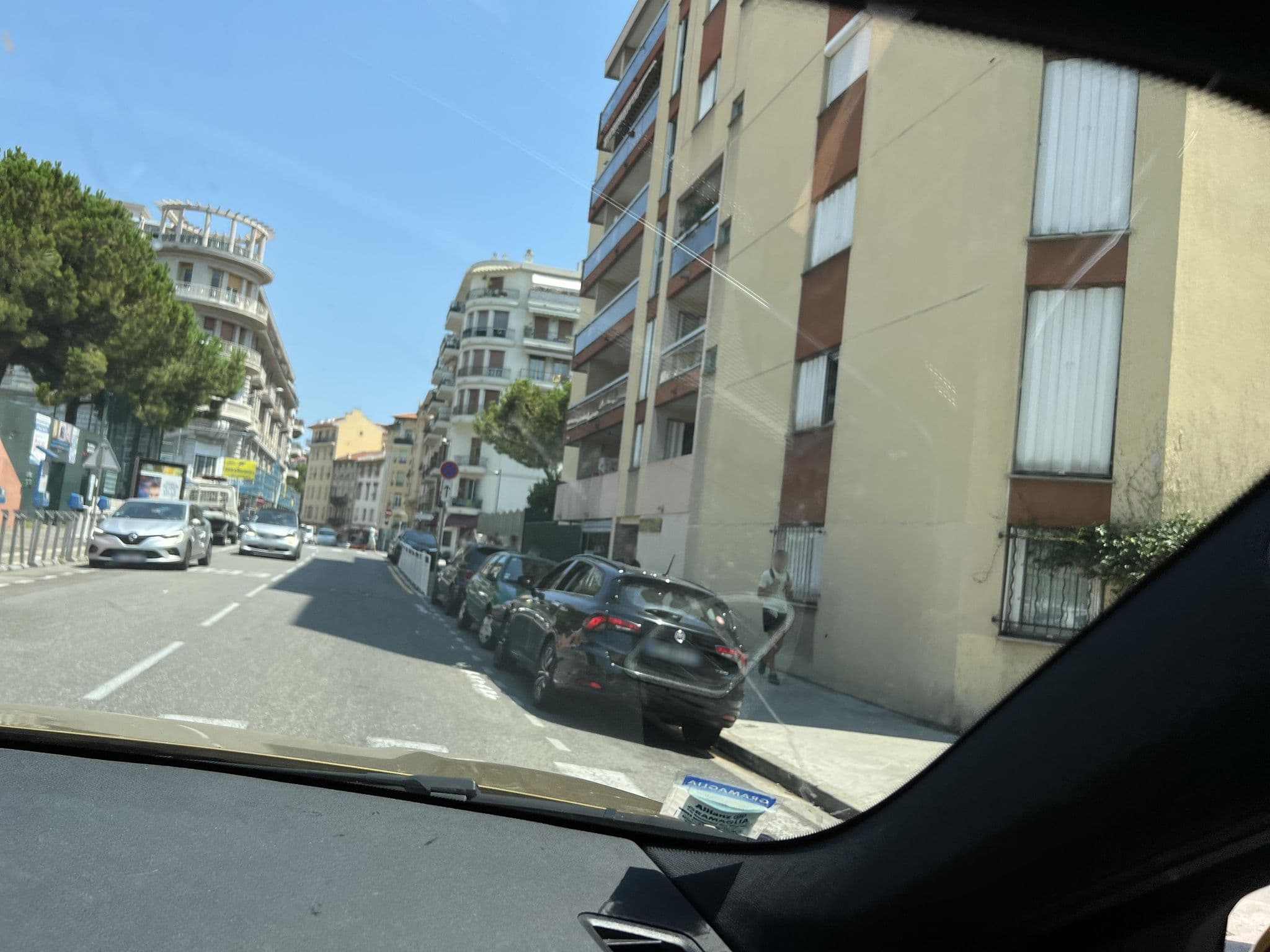 Street view near Riviera Terrasse Nice, Vernier — © memorylost (CC BY-SA · Mapillary)