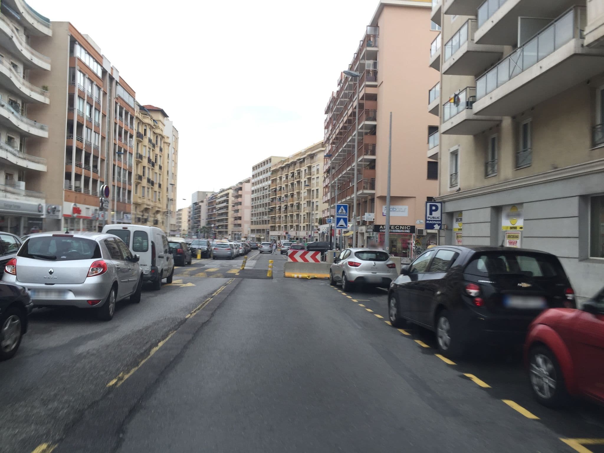 Street view near Citea, Magnan Beaumettes — © zimmy (CC BY-SA · Mapillary)