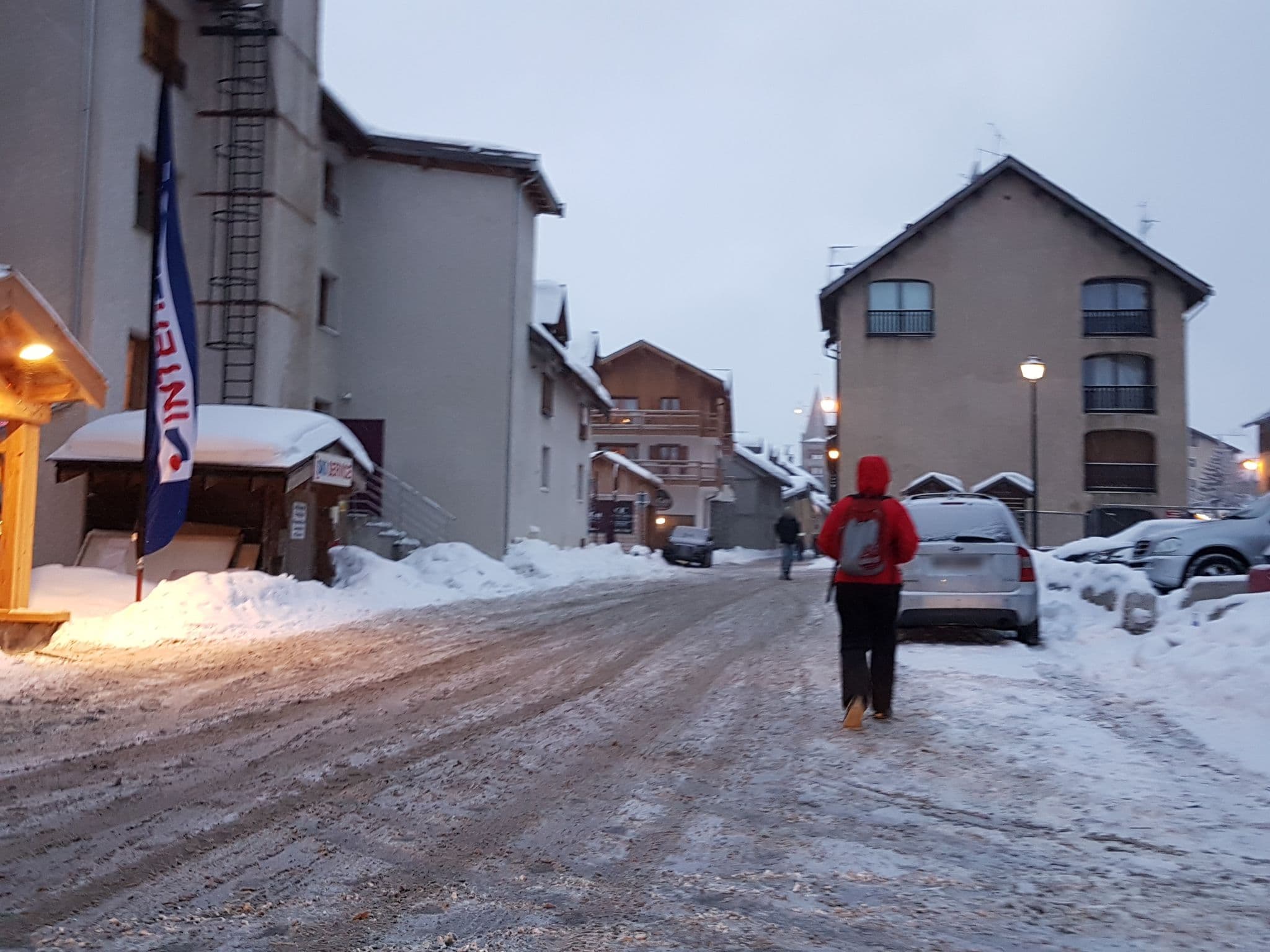 Street view near Appartement Montgenèvre, Briançon — © axelf8409 (CC BY-SA · Mapillary)