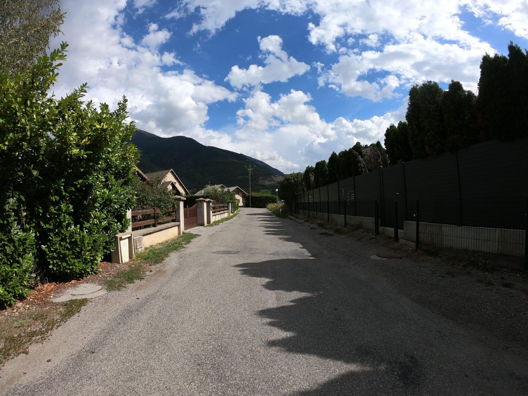 Street view near Le Chalet de Sandrine, Guillestre — © joostjakob (CC BY-SA · Mapillary)
