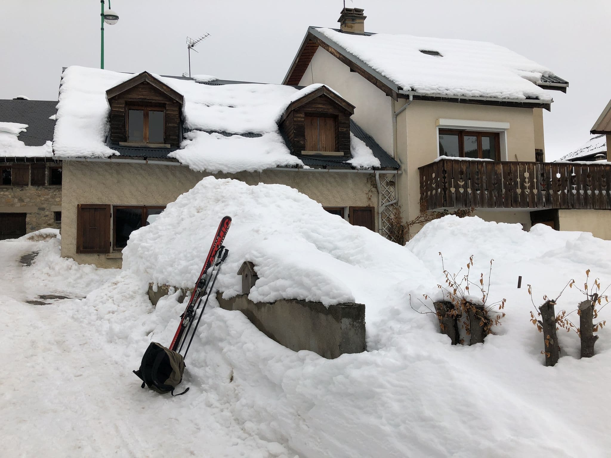 Street view near Chalet Volante, Les Deux Alpes — © djakk (CC BY-SA · Mapillary)