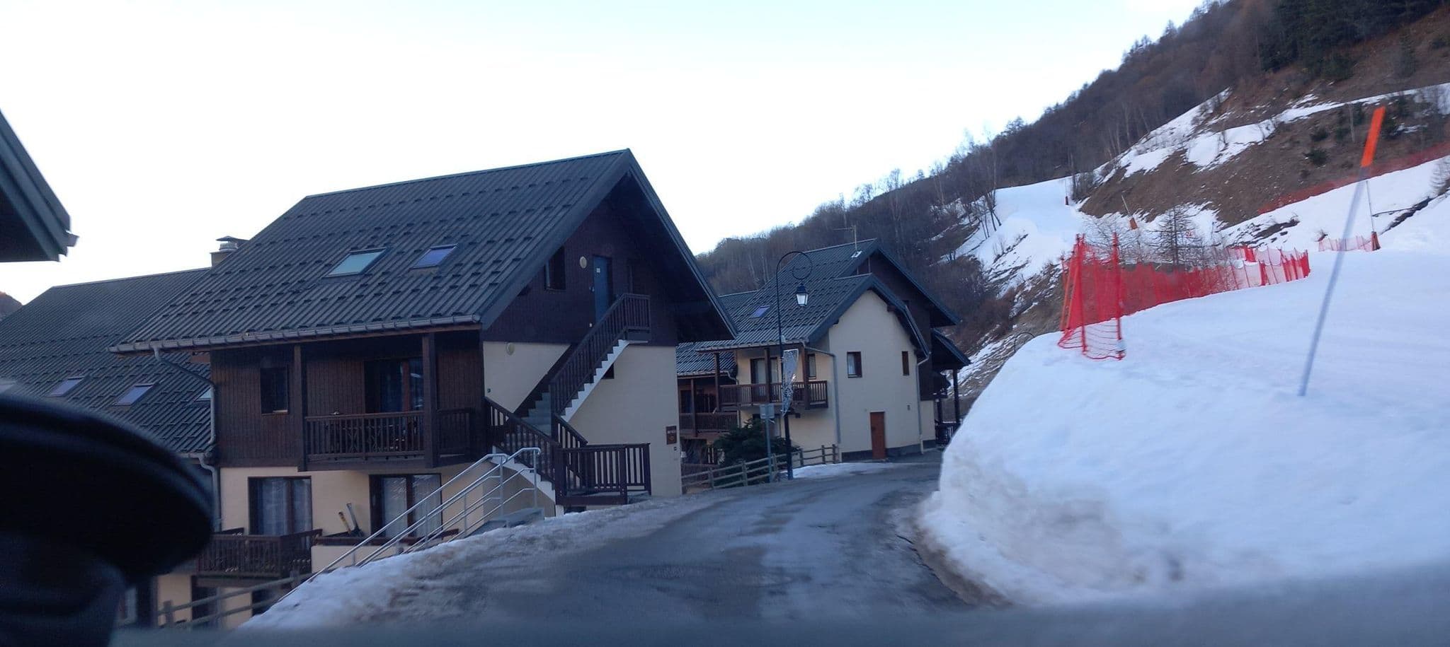 Street view near Pierre et Vacances, Valloire — © MatthieuF4FNE (CC BY-SA · Mapillary)