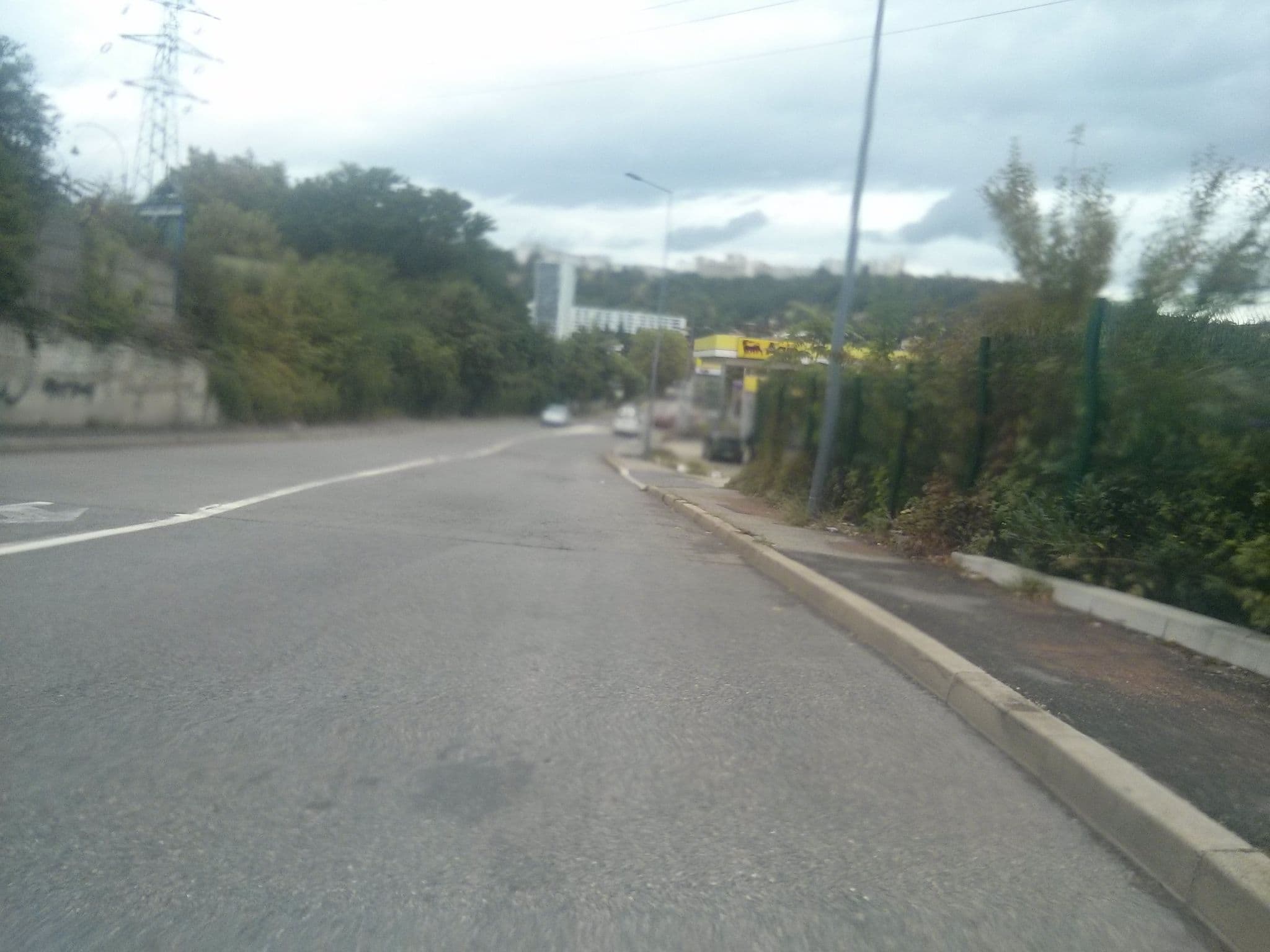 Street view near hotelF1, Saint-Priest-en-Jarez — © remonet (CC BY-SA · Mapillary)
