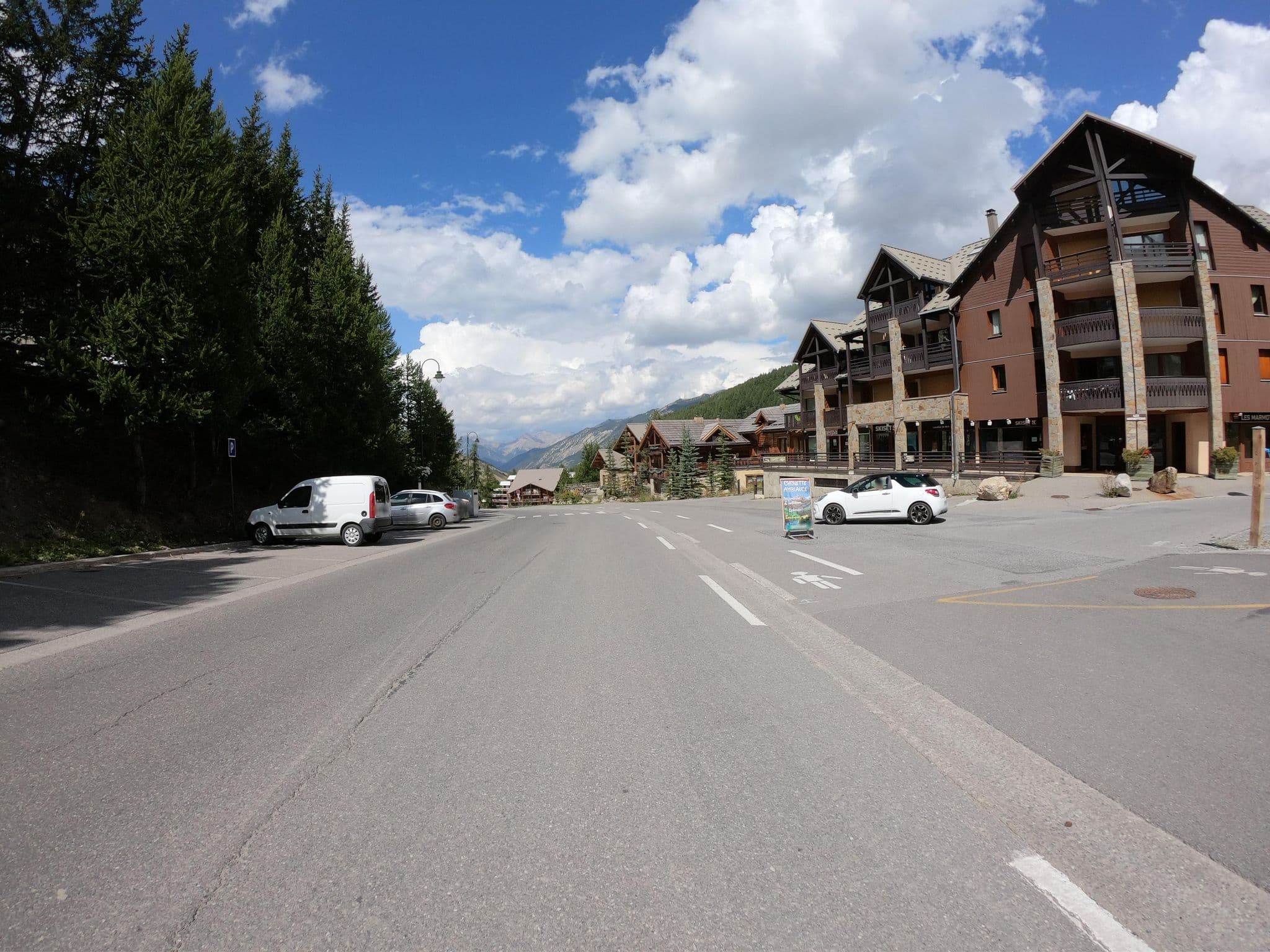 Street view near Les Villages Clubs du Soleil Vars, Guillestre — © joostjakob (CC BY-SA · Mapillary)