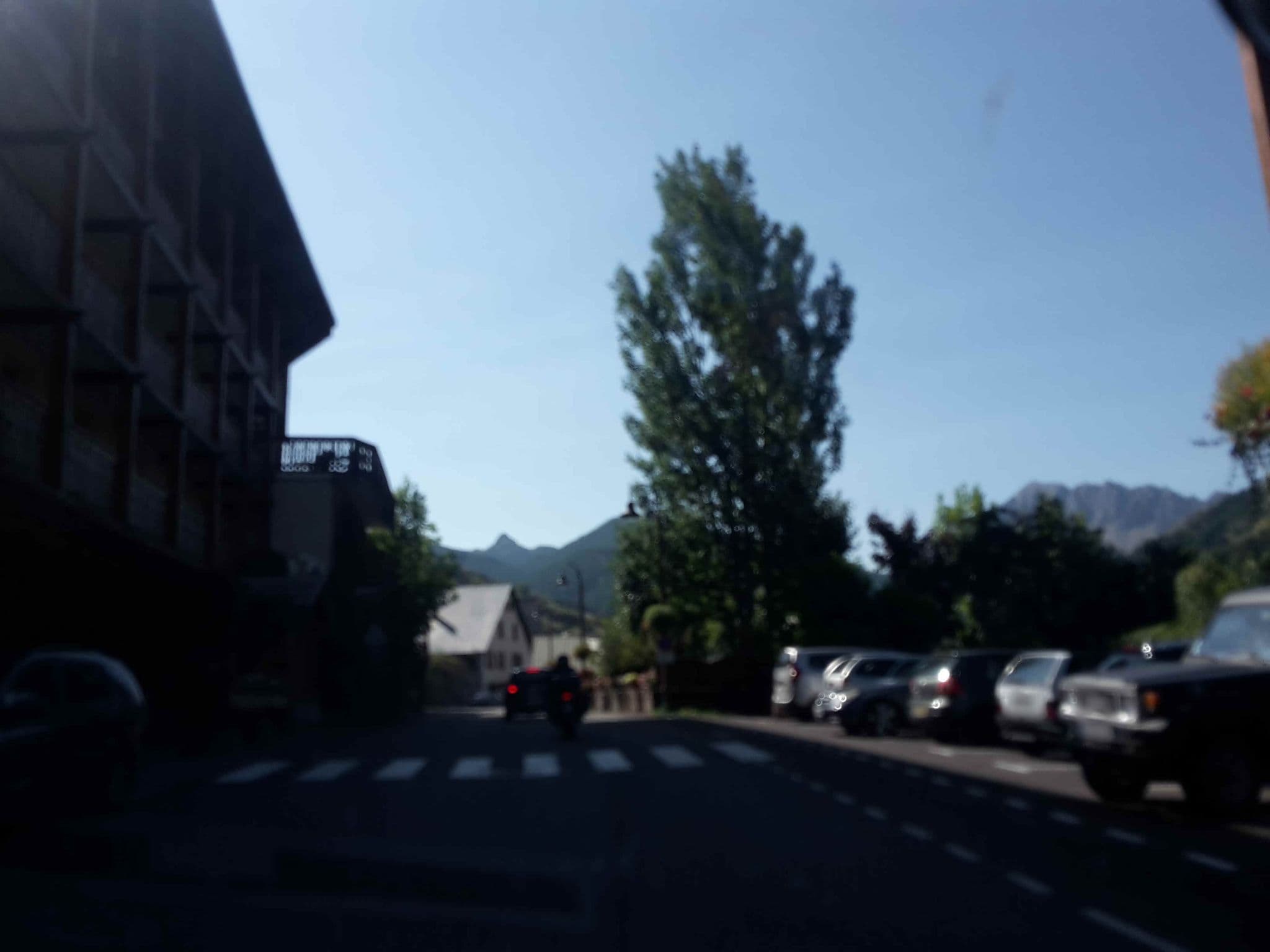 Street view near Le Val d'Escreins, Guillestre — © etrimaille (CC BY-SA · Mapillary)