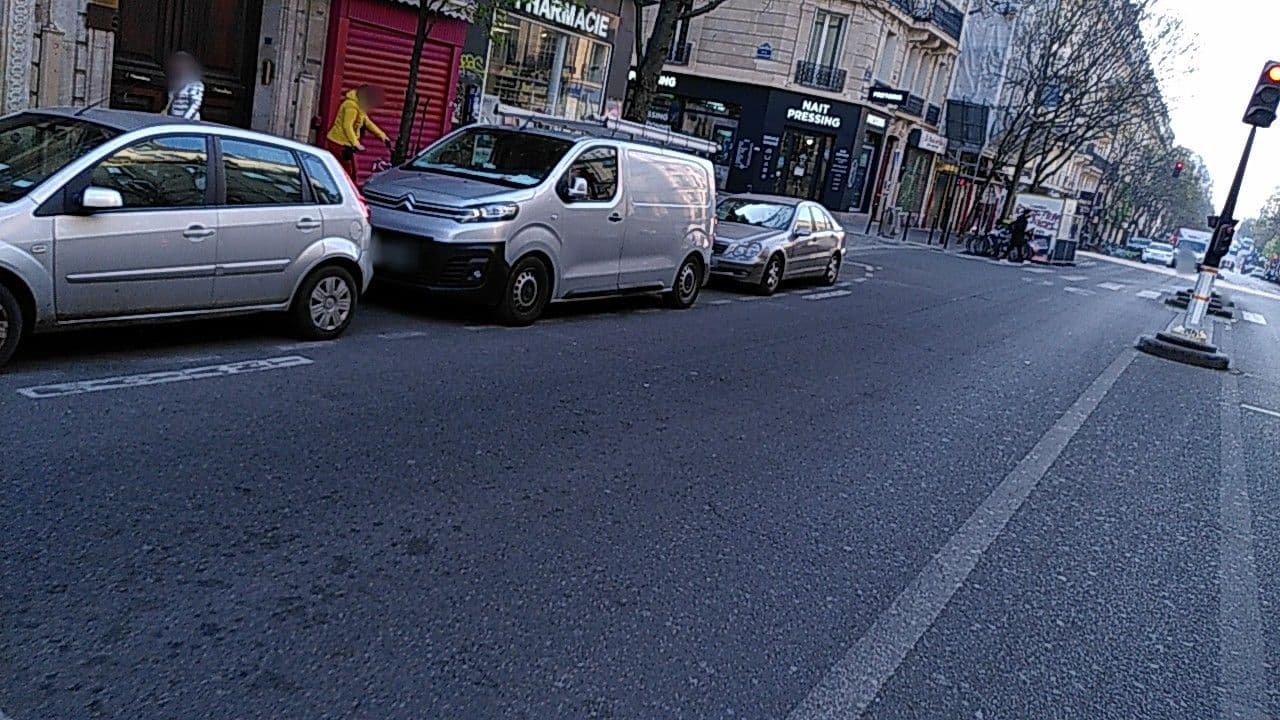 Street view near Hôtel international, Folie Méricourt — © britze (CC BY-SA · Mapillary)