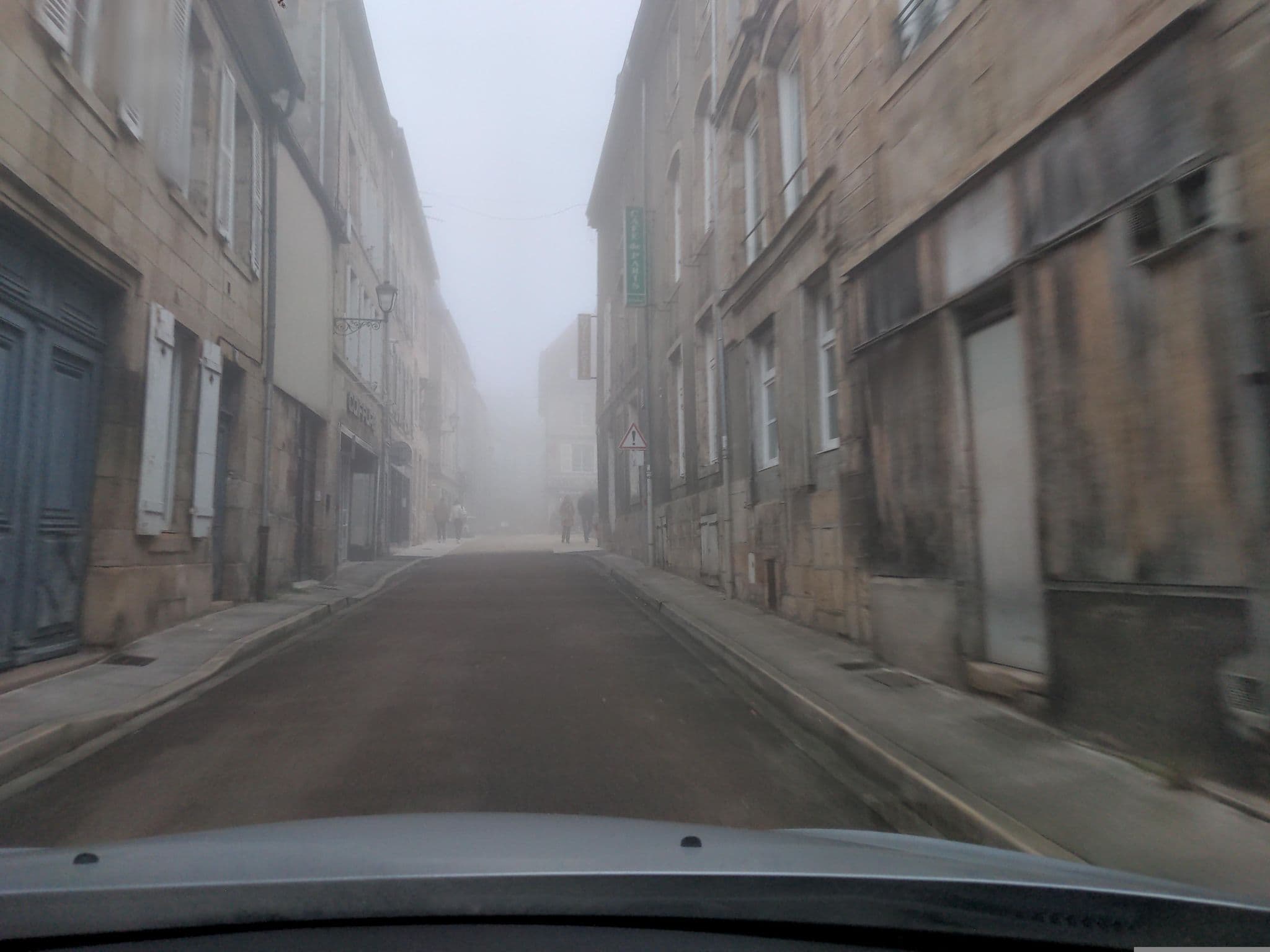 Street view near Hôtel De La Poste, Langres — © Wodner (CC BY-SA · Mapillary)
