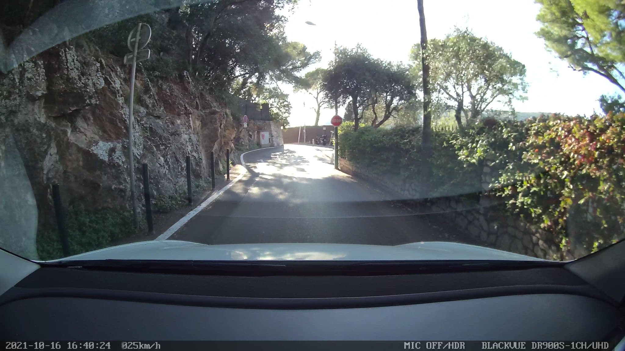 Street view near Mariposa, Saint-Jean-Cap-Ferrat — © till (CC BY-SA · Mapillary)