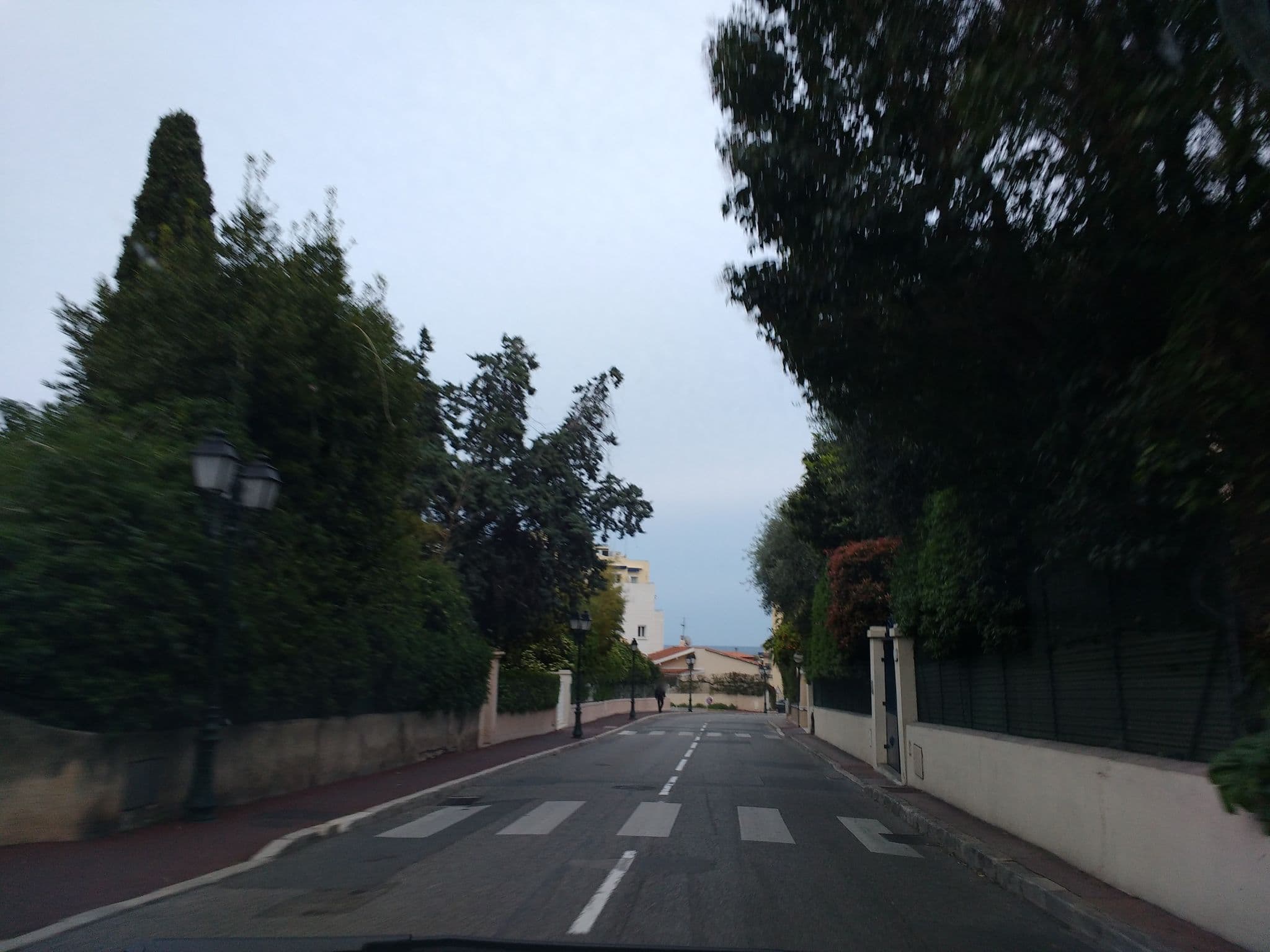 Street view near Villa Farnésine, Beaulieu-sur-Mer — © thetornado76 (CC BY-SA · Mapillary)