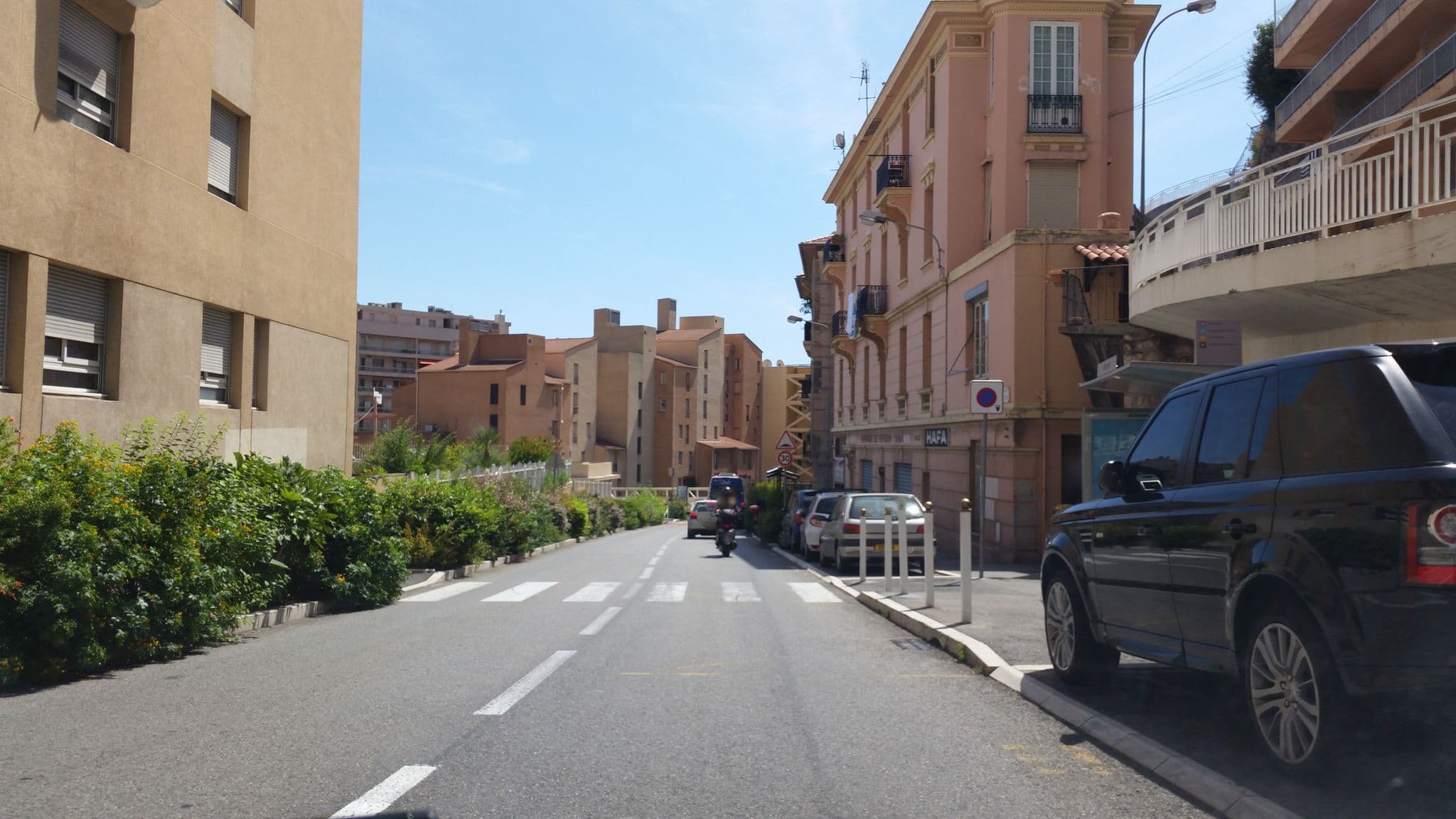 Street view near Monaco's balcony, Beausoleil — © it_s_so_funny (CC BY-SA · Mapillary)