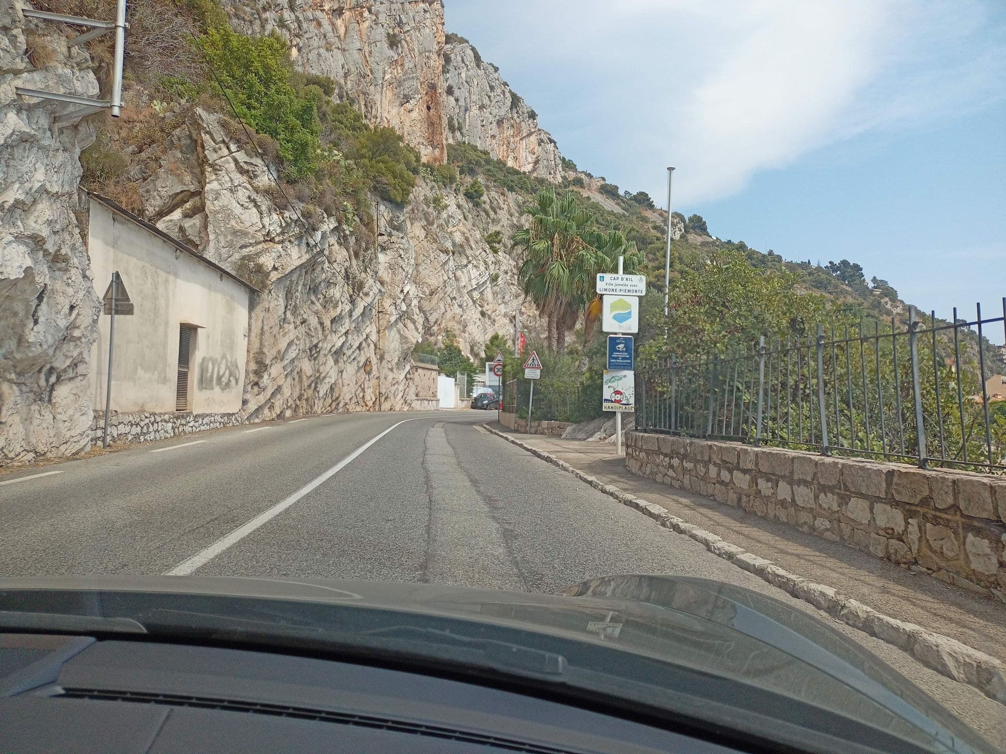 Street view near Capestel, Cap-d'Ail — © xdTAGCLAN (CC BY-SA · Mapillary)