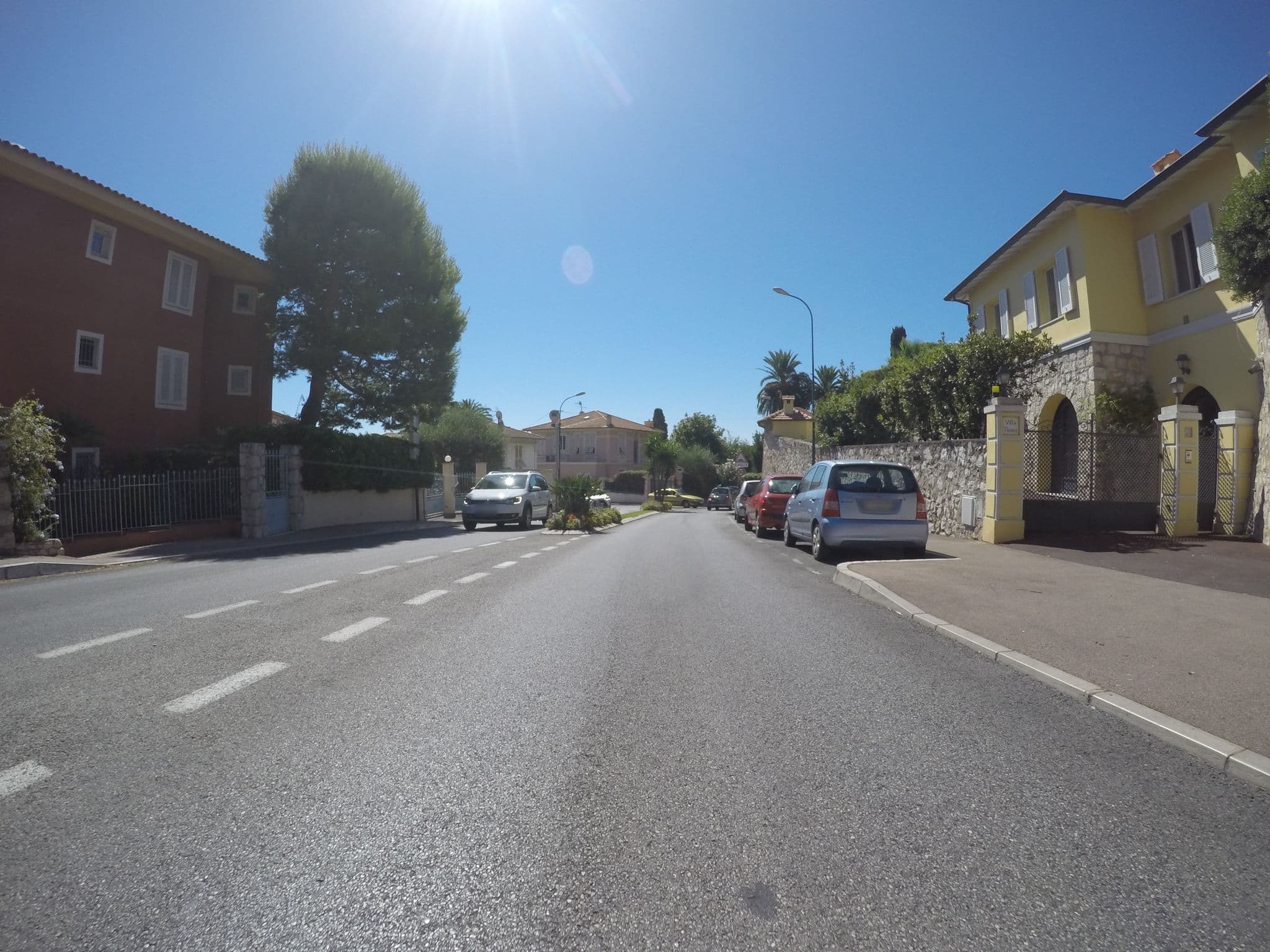 Street view near Au cœur de St Jean Cap Ferrat, Saint-Jean-Cap-Ferrat — © jesolem (CC BY-SA · Mapillary)