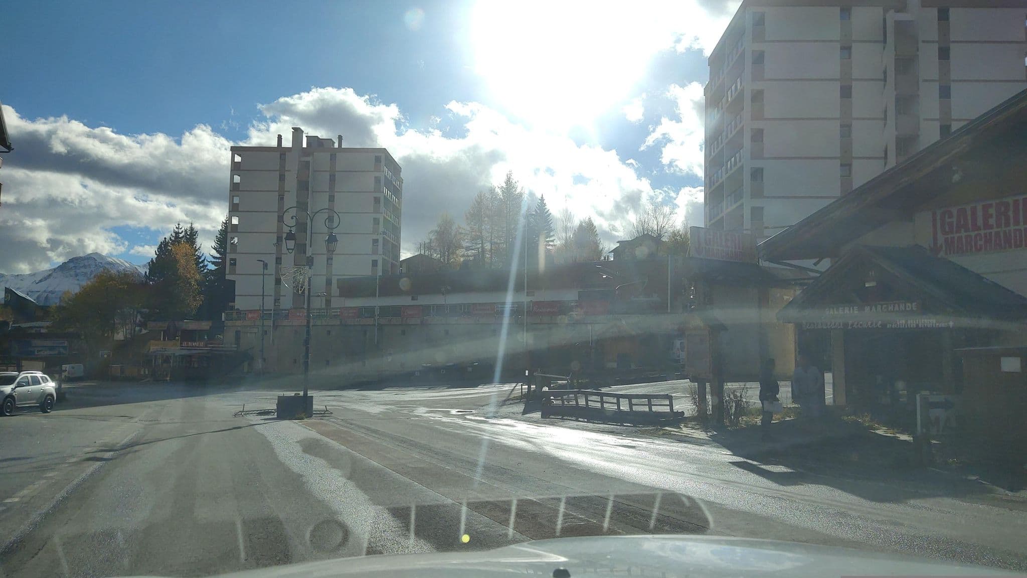 Street view near PLEIN SUD, Saint-Jean-de-Maurienne — © MatthieuF4FNE (CC BY-SA · Mapillary)