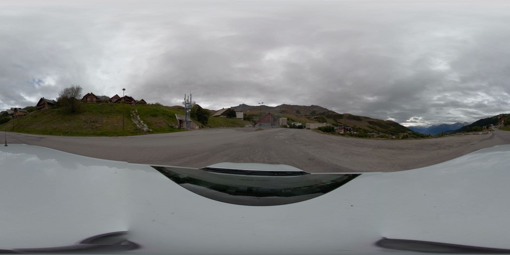 Street view near Le Hameau de Saint François, Saint-Rémy-de-Maurienne — © serfim_cit_y (CC BY-SA · Mapillary)