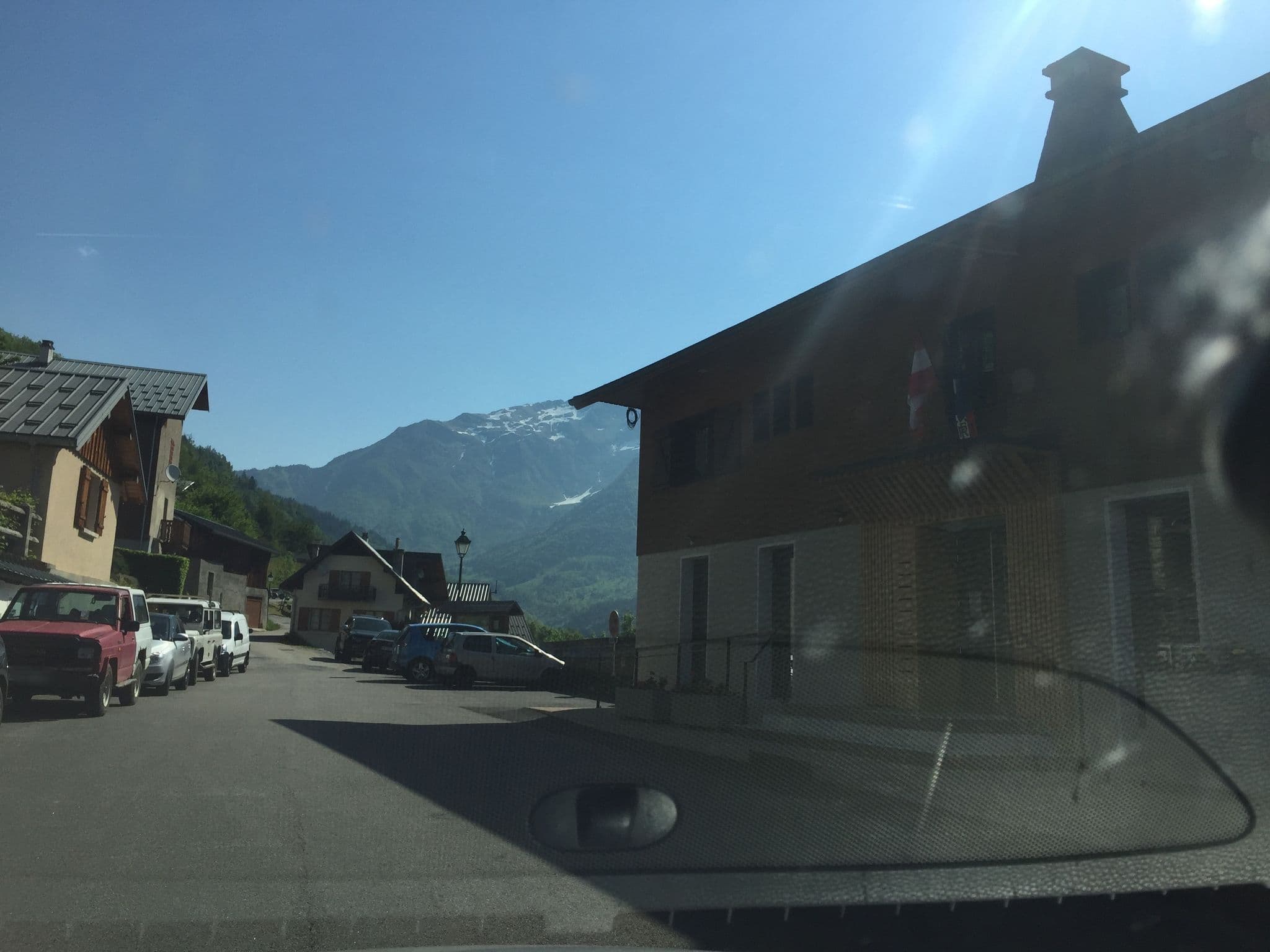 Street view near Relais du Lac Noir, Aiton — © pgiraud (CC BY-SA · Mapillary)