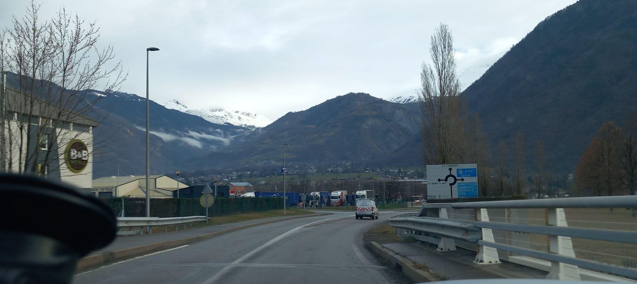 Street view near Les Airelles, La Chambre — © MatthieuF4FNE (CC BY-SA · Mapillary)
