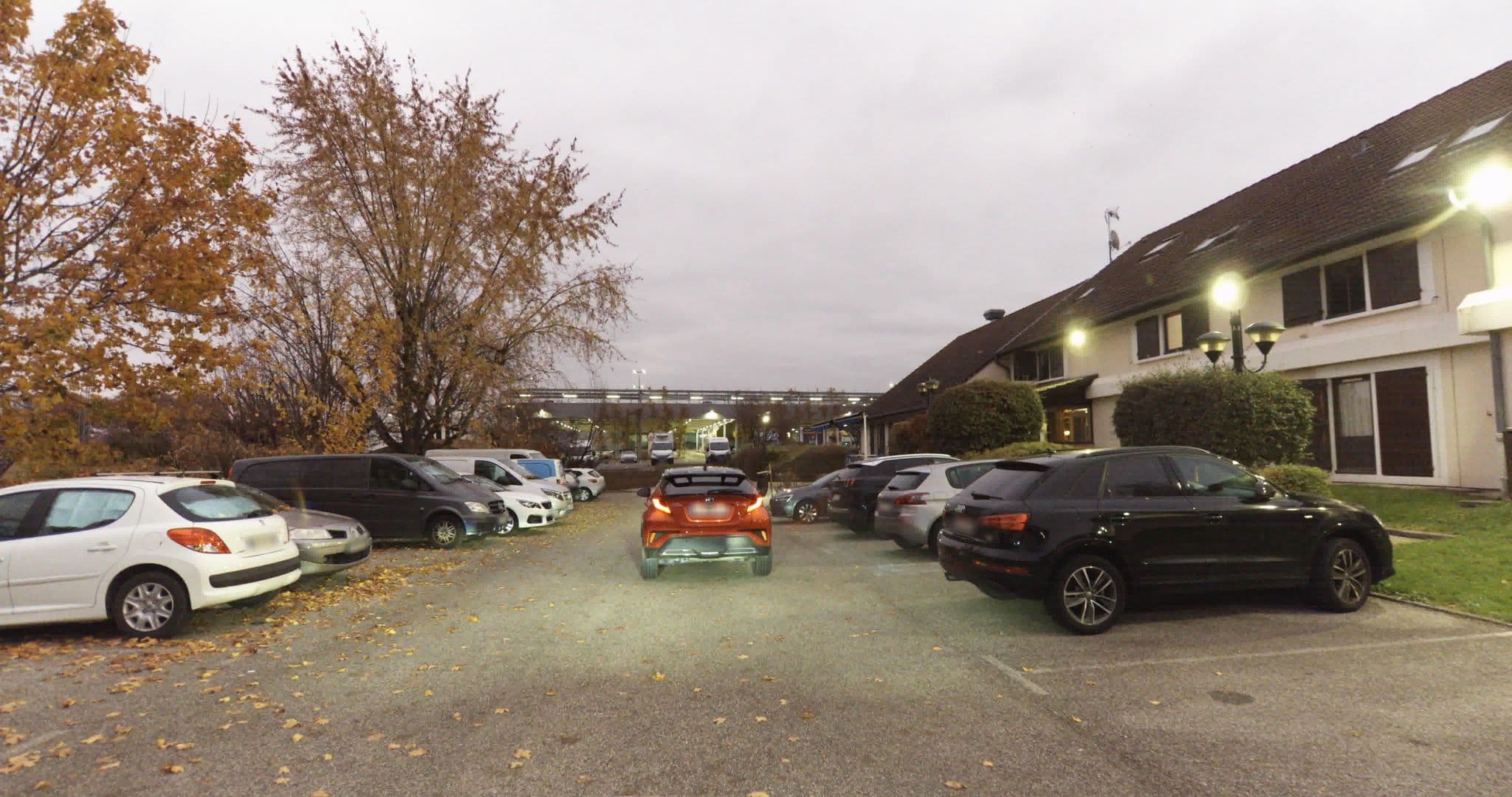 Street view near Hotel Kyriad Cran Gevrier, Seynod — © sogefi (CC BY-SA · Mapillary)