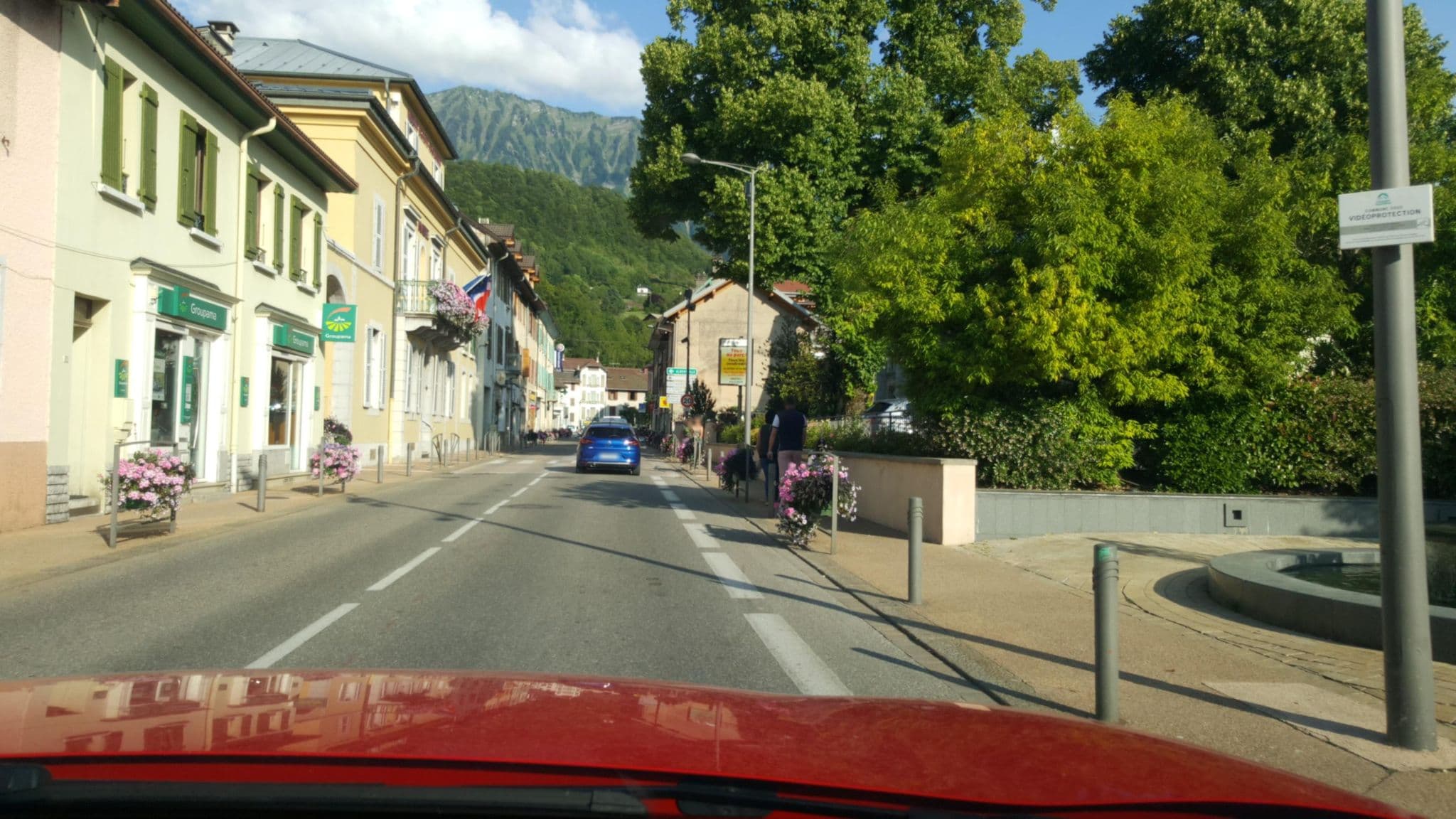 Street view near Sarl Rilau, Faverges — © futur3r (CC BY-SA · Mapillary)