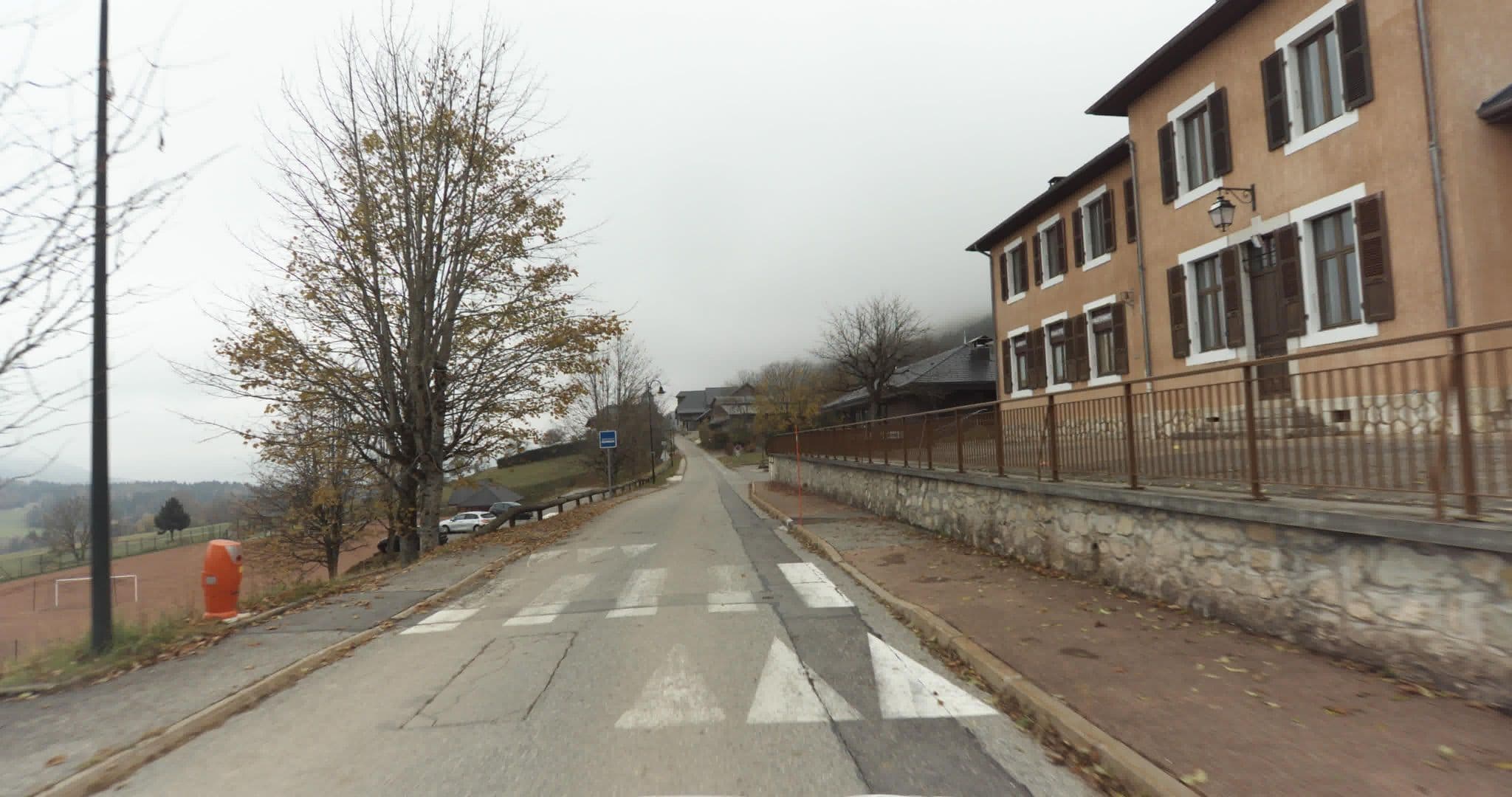 Street view near Daurelle Danielle, Gruffy — © sogefi (CC BY-SA · Mapillary)
