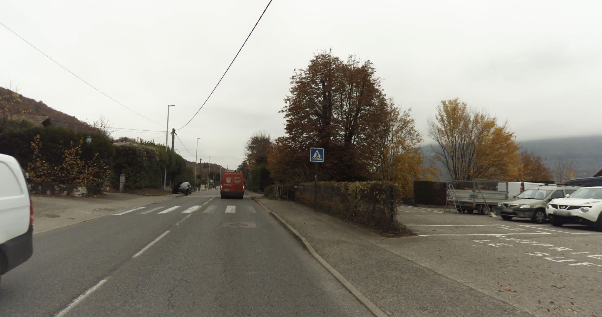 Street view near Hôtel la Fauconnière, Sevrier — © sogefi (CC BY-SA · Mapillary)