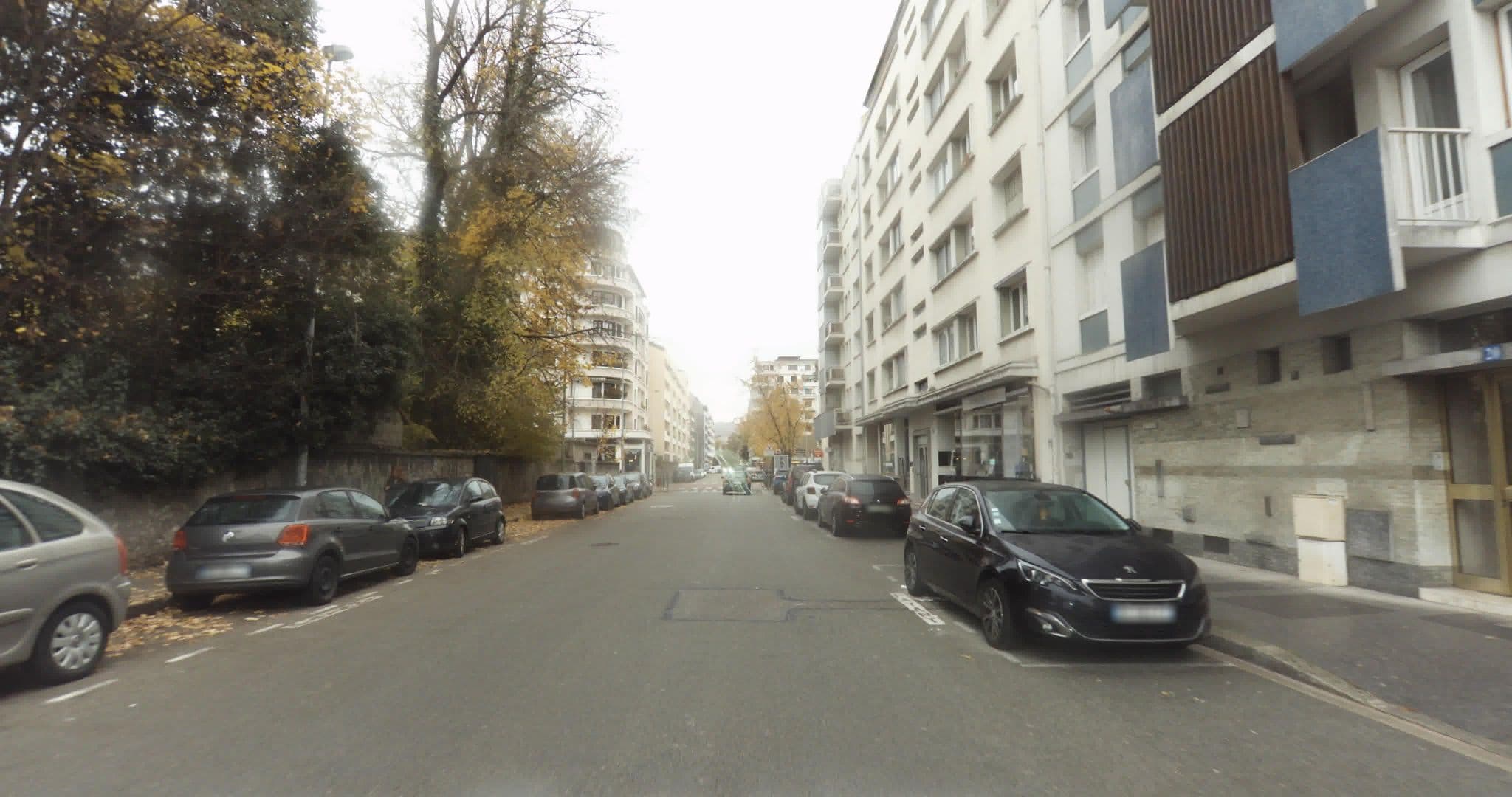 Street view near Hôtel de Bonlieu, Annecy — © sogefi (CC BY-SA · Mapillary)