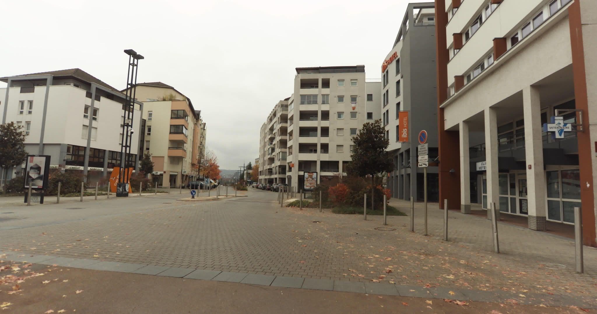 Street view near Adoma, Cran-Gevrier — © sogefi (CC BY-SA · Mapillary)