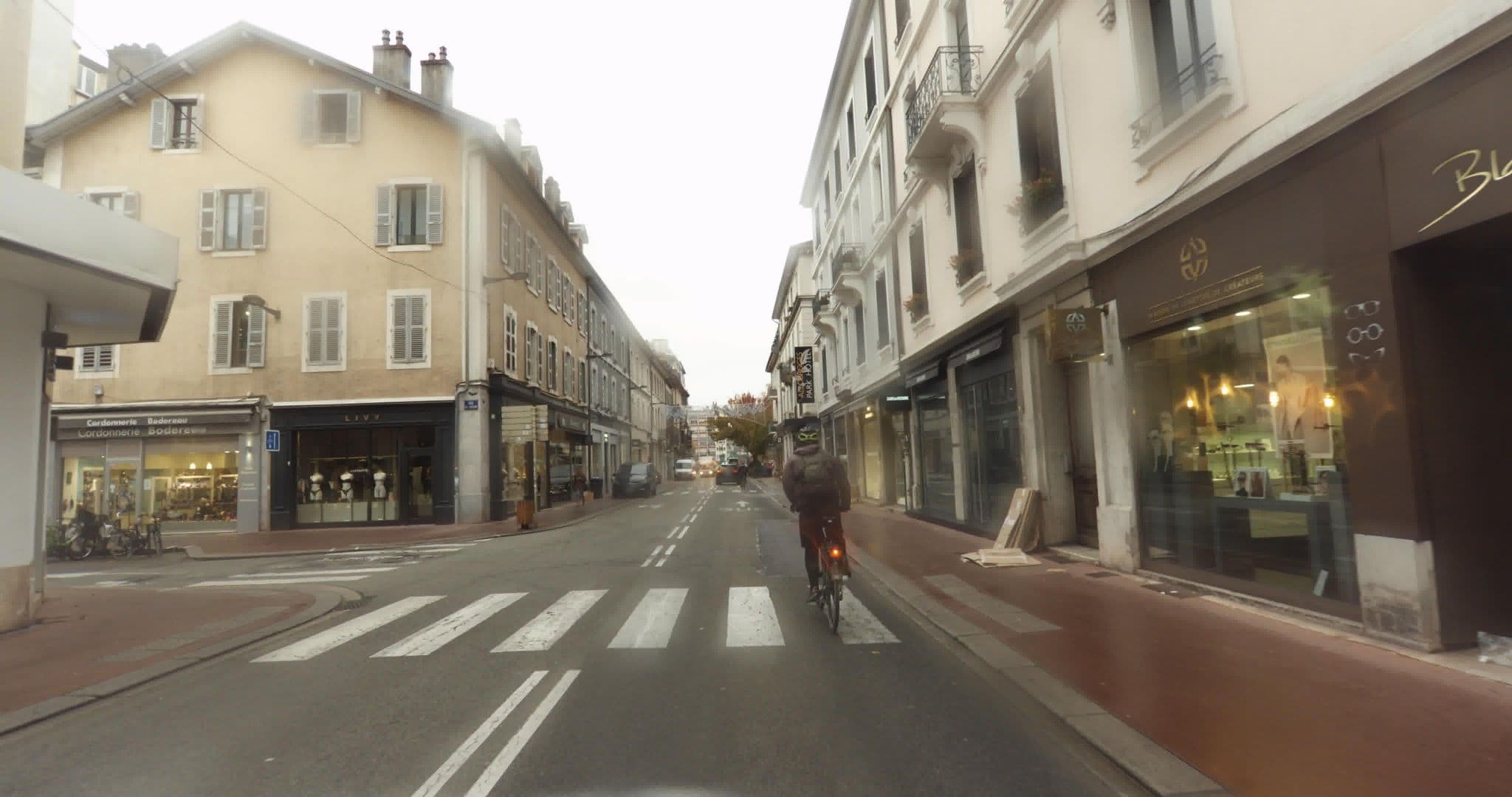 Street view near Hotel Allobroges, Annecy — © sogefi (CC BY-SA · Mapillary)