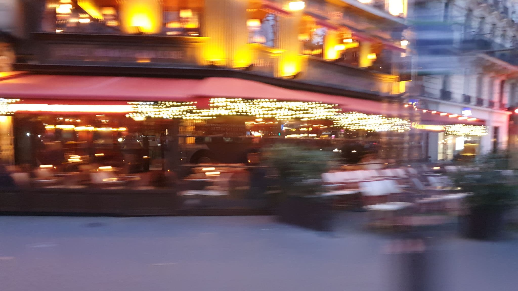 Street view near Hôtel Edouard VI, Paris 06 Luxembourg — © b166er (CC BY-SA · Mapillary)