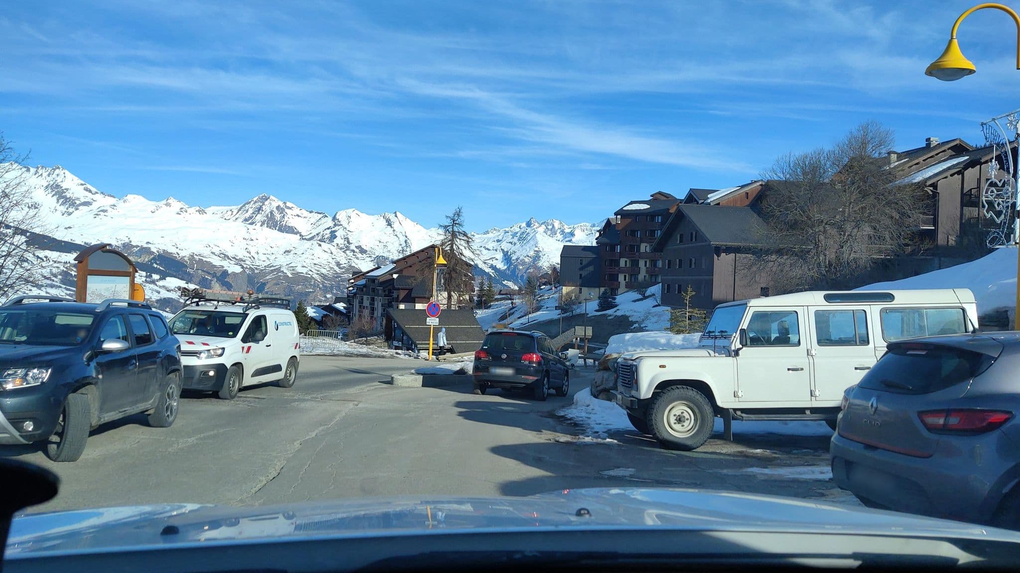 Street view near Lagrange Vacances l'Arollaie, Belle-Plagne — © MatthieuF4FNE (CC BY-SA · Mapillary)