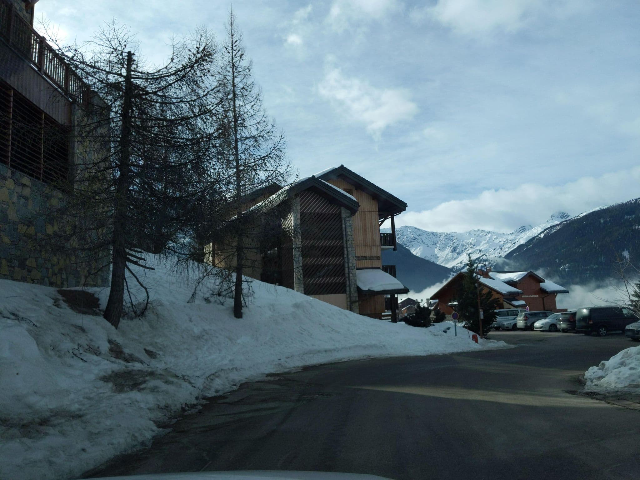 Street view near L'Oree Des Neiges, Bourg-Saint-Maurice — © alexmodesto73 (CC BY-SA · Mapillary)