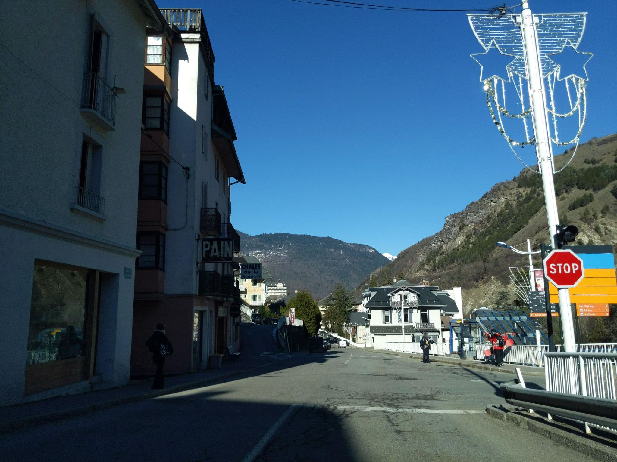Street view near Restaurant Logis de France Altis-Val Vert Adhérent Brides-les-Bains, Les Allues — © alexmodesto73 (CC BY-SA · Mapillary)