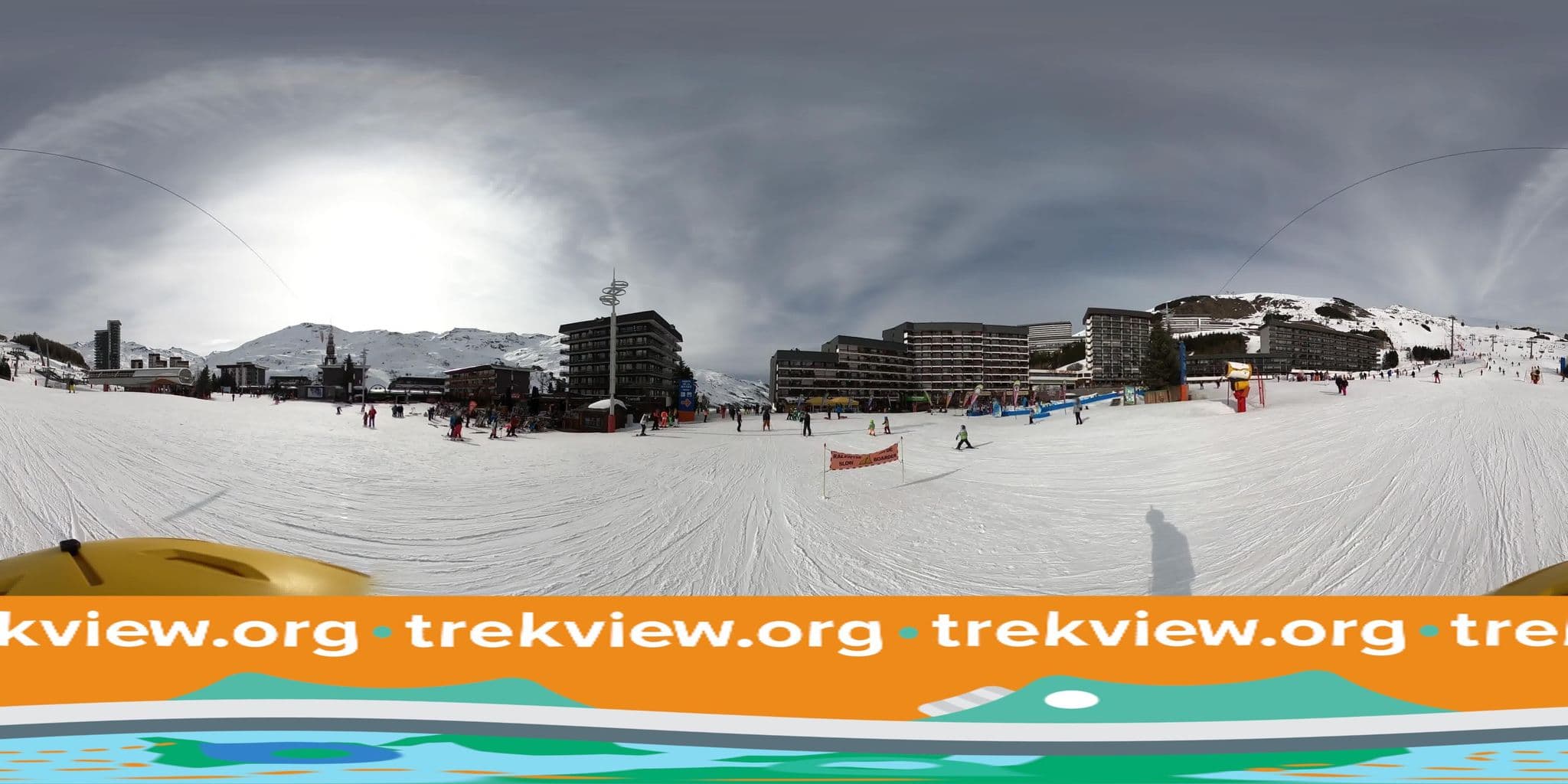 Street view near Cocon-Isatis, Val Thorens — © trekviewed (CC BY-SA · Mapillary)