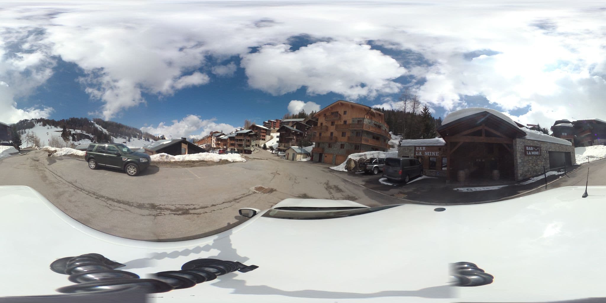 Street view near Chalet Altesse, Belle-Plagne — © arteragence (CC BY-SA · Mapillary)
