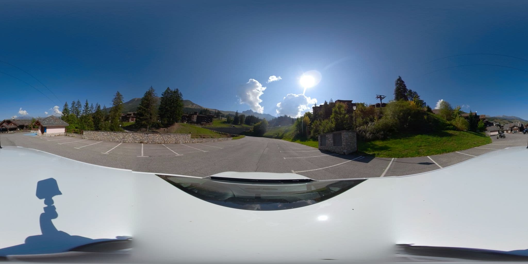 Street view near Le Mucillon, Aigueblanche — © serfim_cit_y (CC BY-SA · Mapillary)