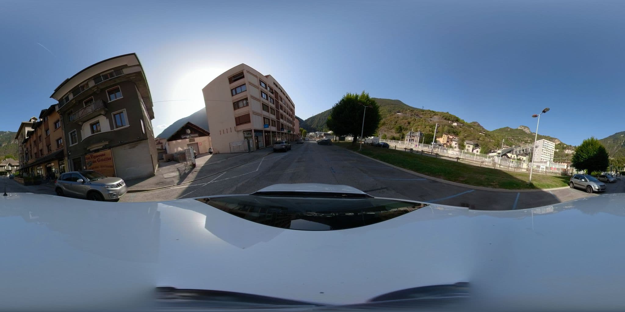 Street view near Hôtel Restaurant le Welcome's, Moûtiers — © serfim_cit_y (CC BY-SA · Mapillary)