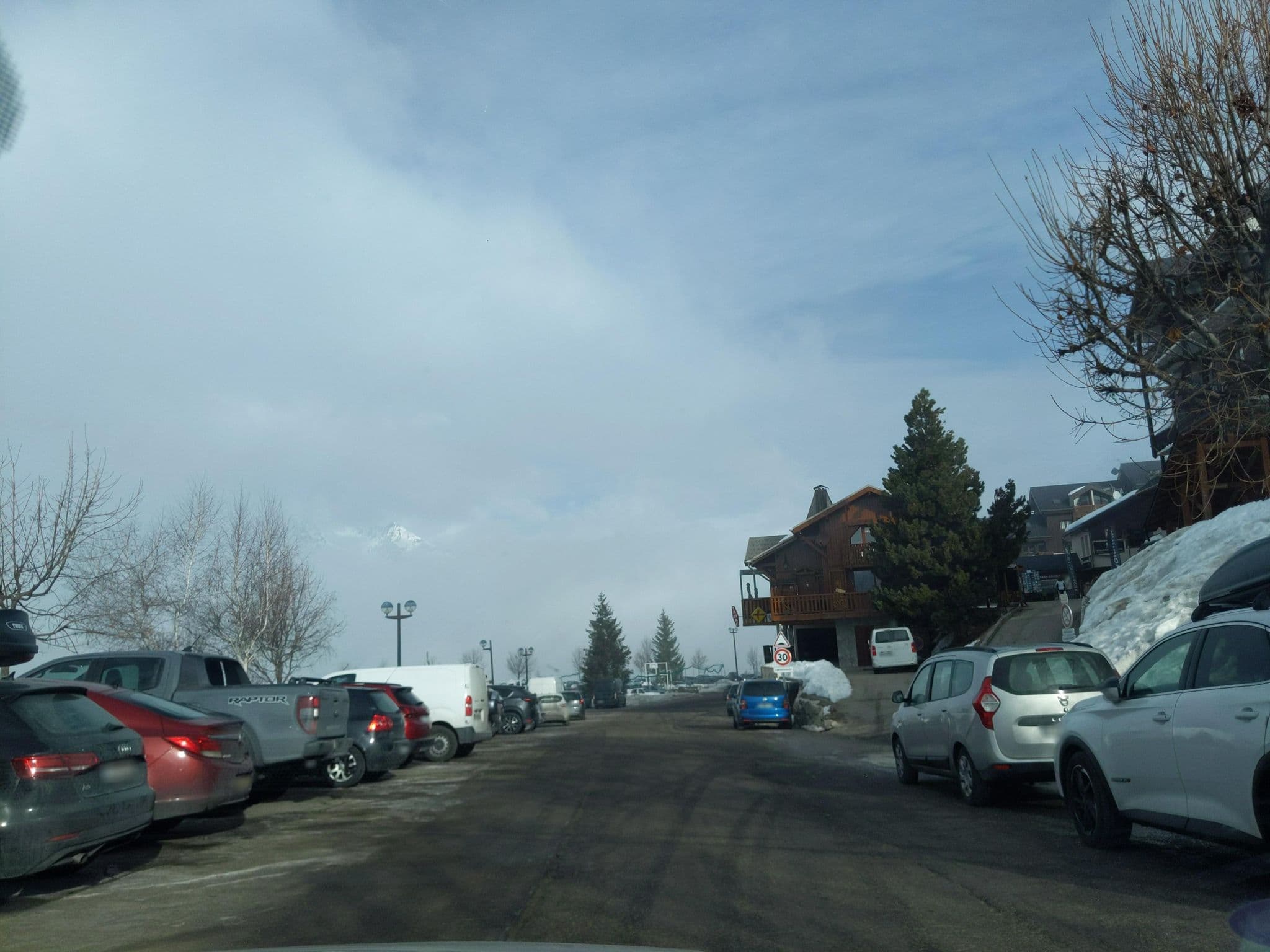 Street view near 23 Praz de l'Ours Vallandry, Bourg-Saint-Maurice — © alexmodesto73 (CC BY-SA · Mapillary)